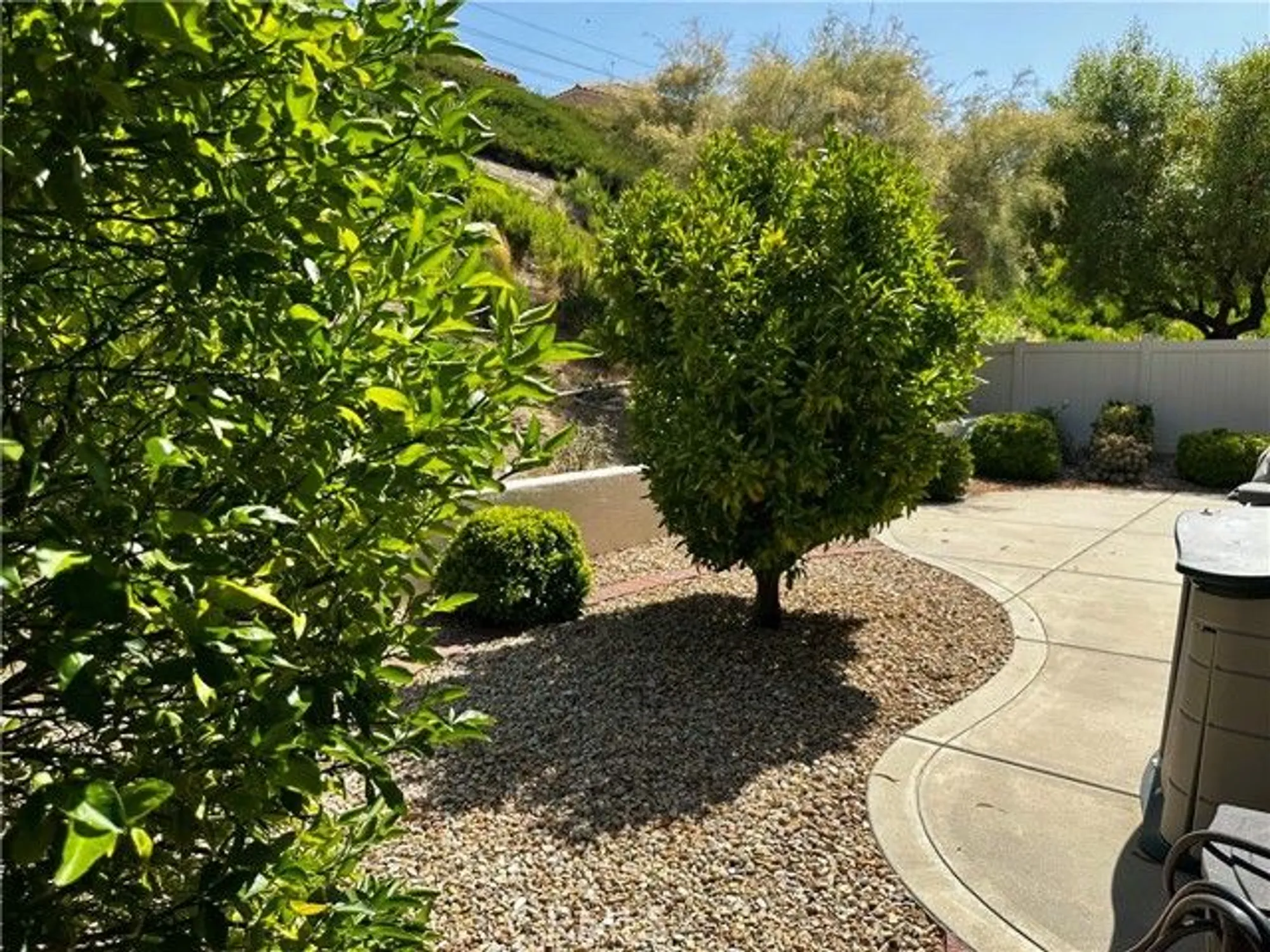 Property Slideshow image 36 of 37 | 2214 birdie dr, Banning, CA, 92220