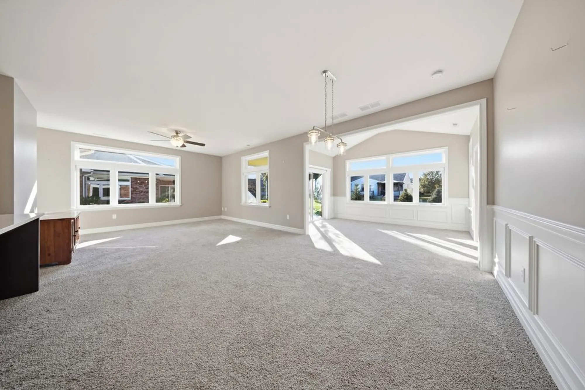 Property Slideshow image 26 of 50 | 437 stearn dr # 437, Genoa, IL, 60135