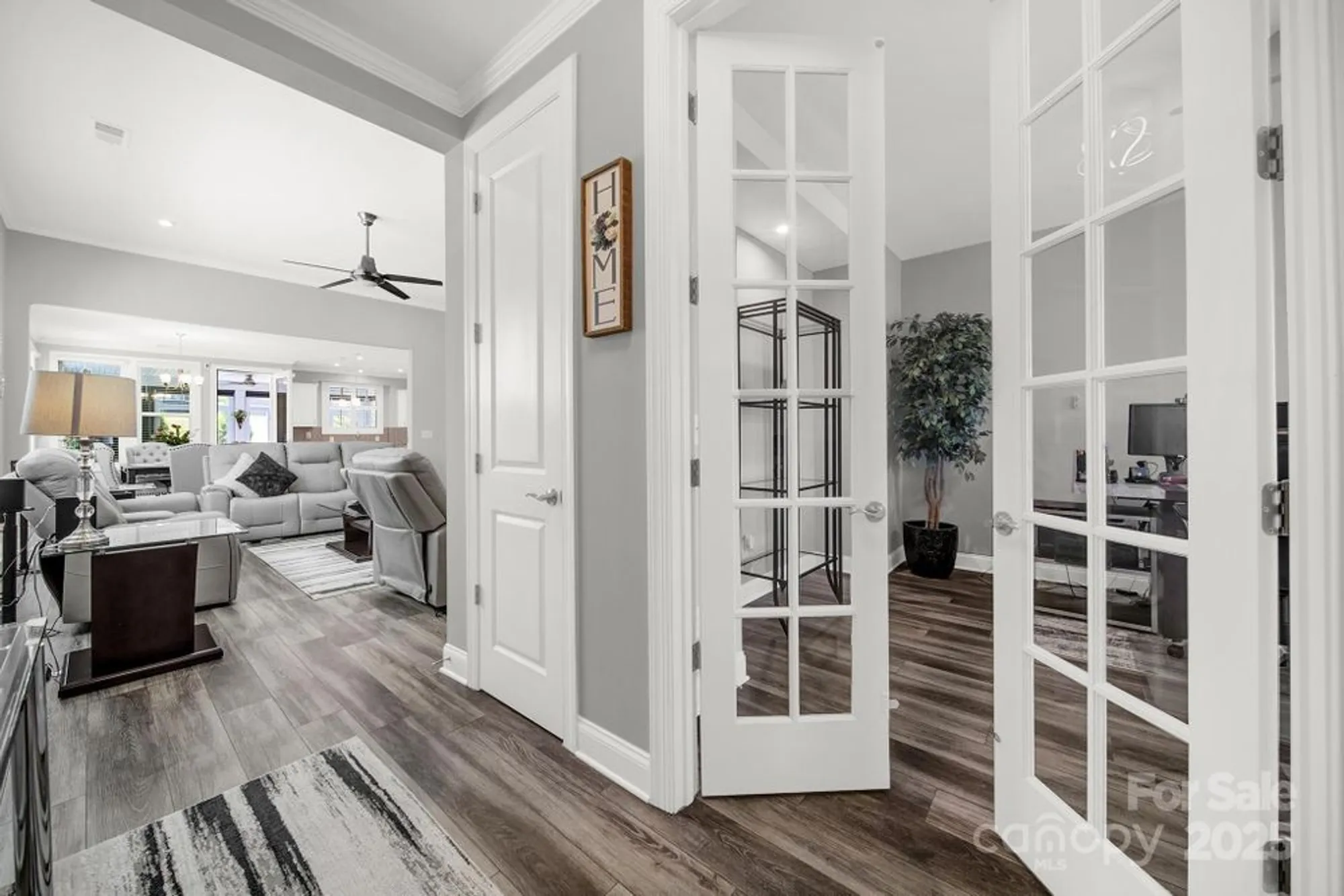 Property Slideshow image 25 of 48 | 10313 superb ln, Charlotte, NC, 28215