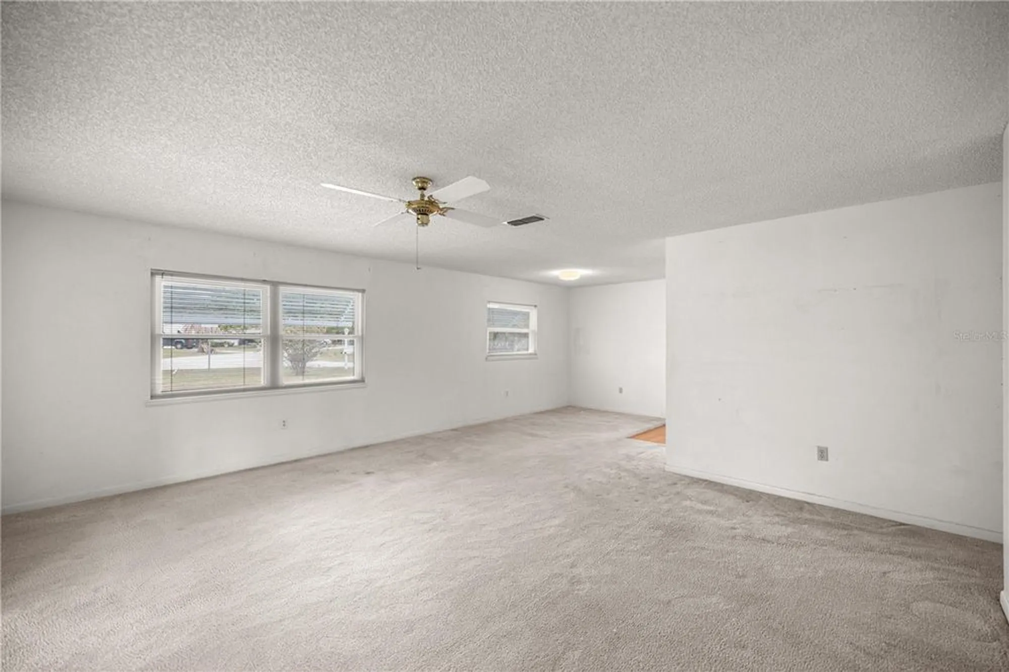 Property Slideshow image 9 of 31 | 9230 sw 101st ln, Ocala, FL, 34481