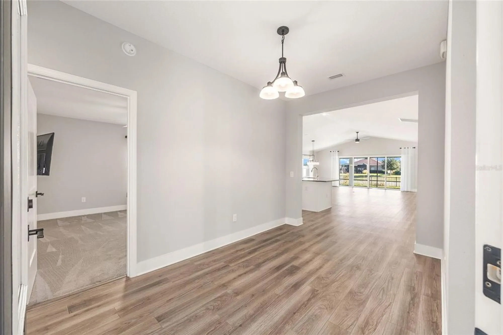 Property Slideshow image 5 of 42 | 5631 fernandes ct, The Villages, FL, 32163