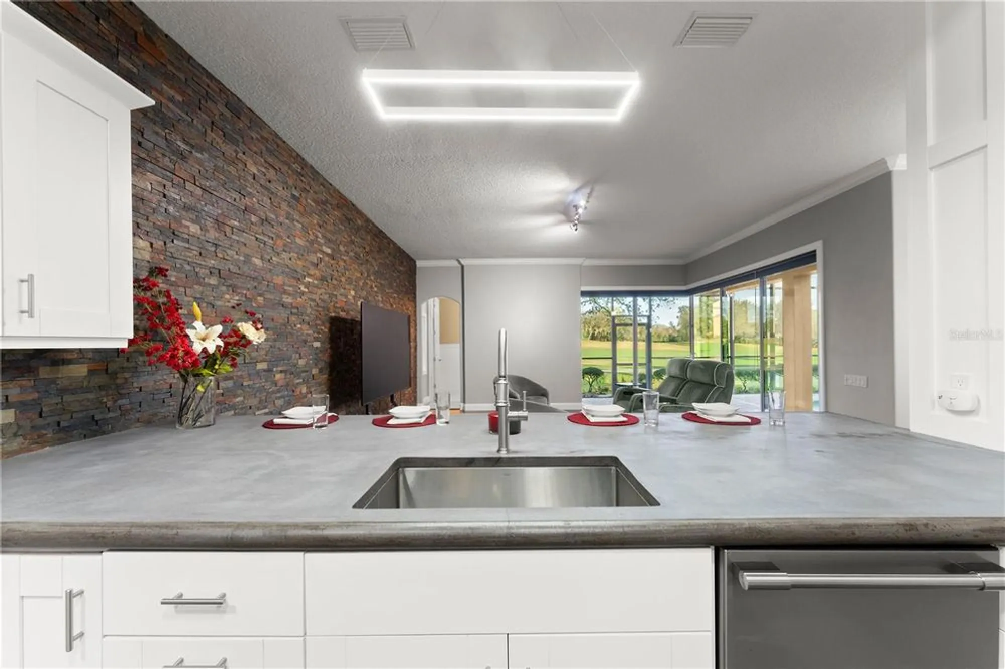 Property Slideshow image 11 of 98 | 19 s waterview dr, Palm Coast, FL, 32137