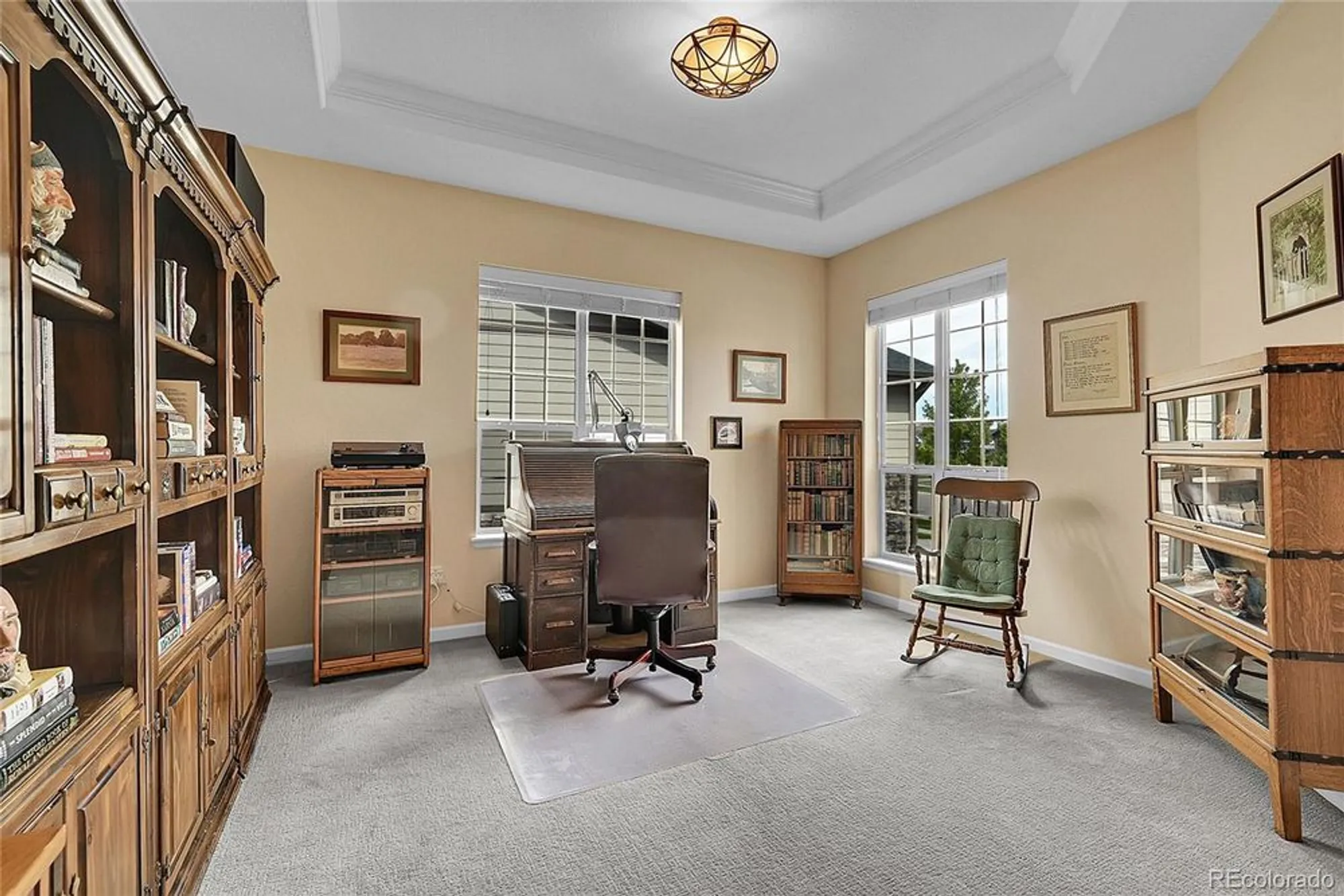 Property Slideshow image 4 of 40 | 22680 e eads cir, Aurora, CO, 80016