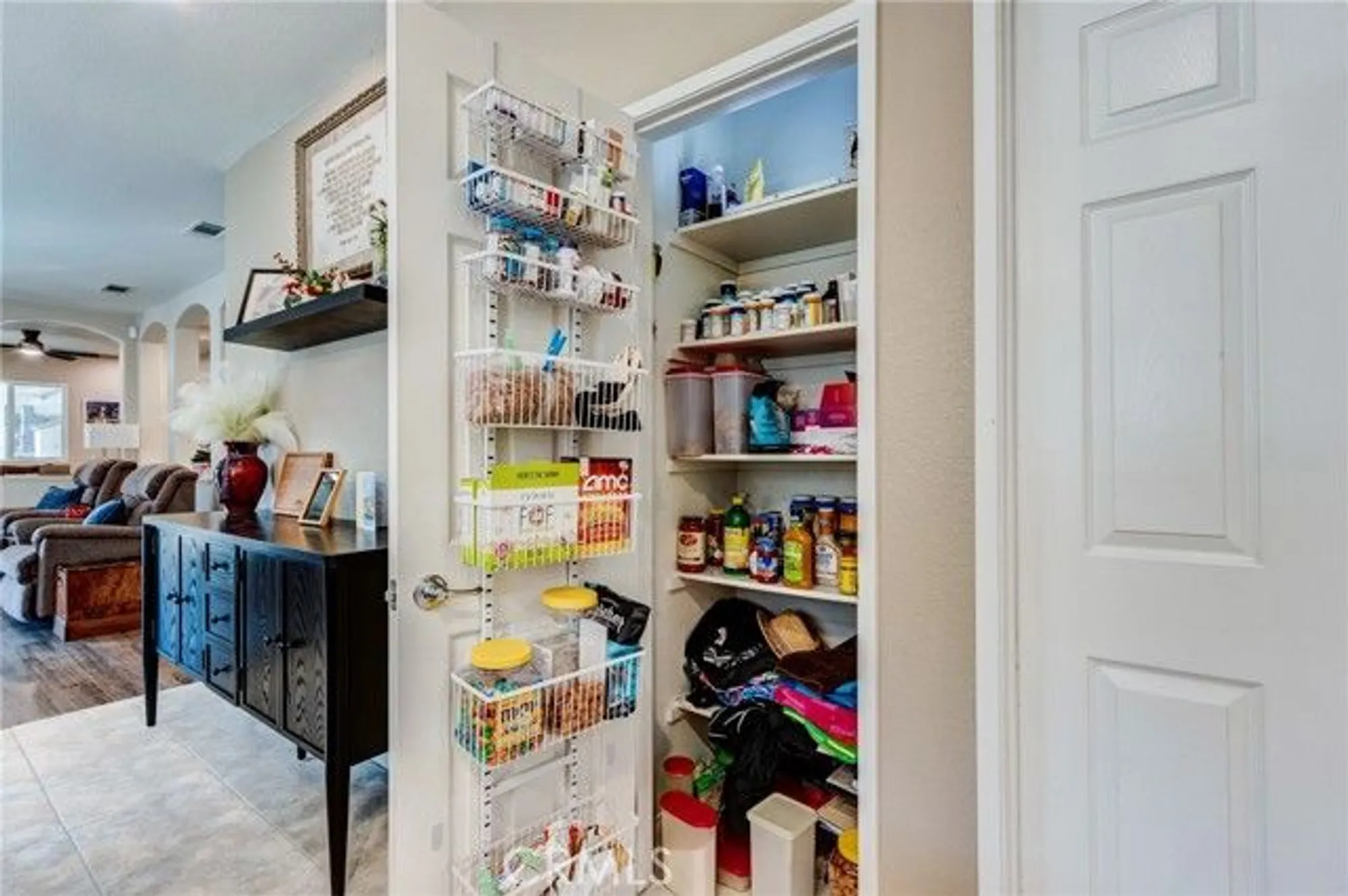 Property Slideshow image 20 of 75 | 28174 glenside ct, Menifee, CA, 92584