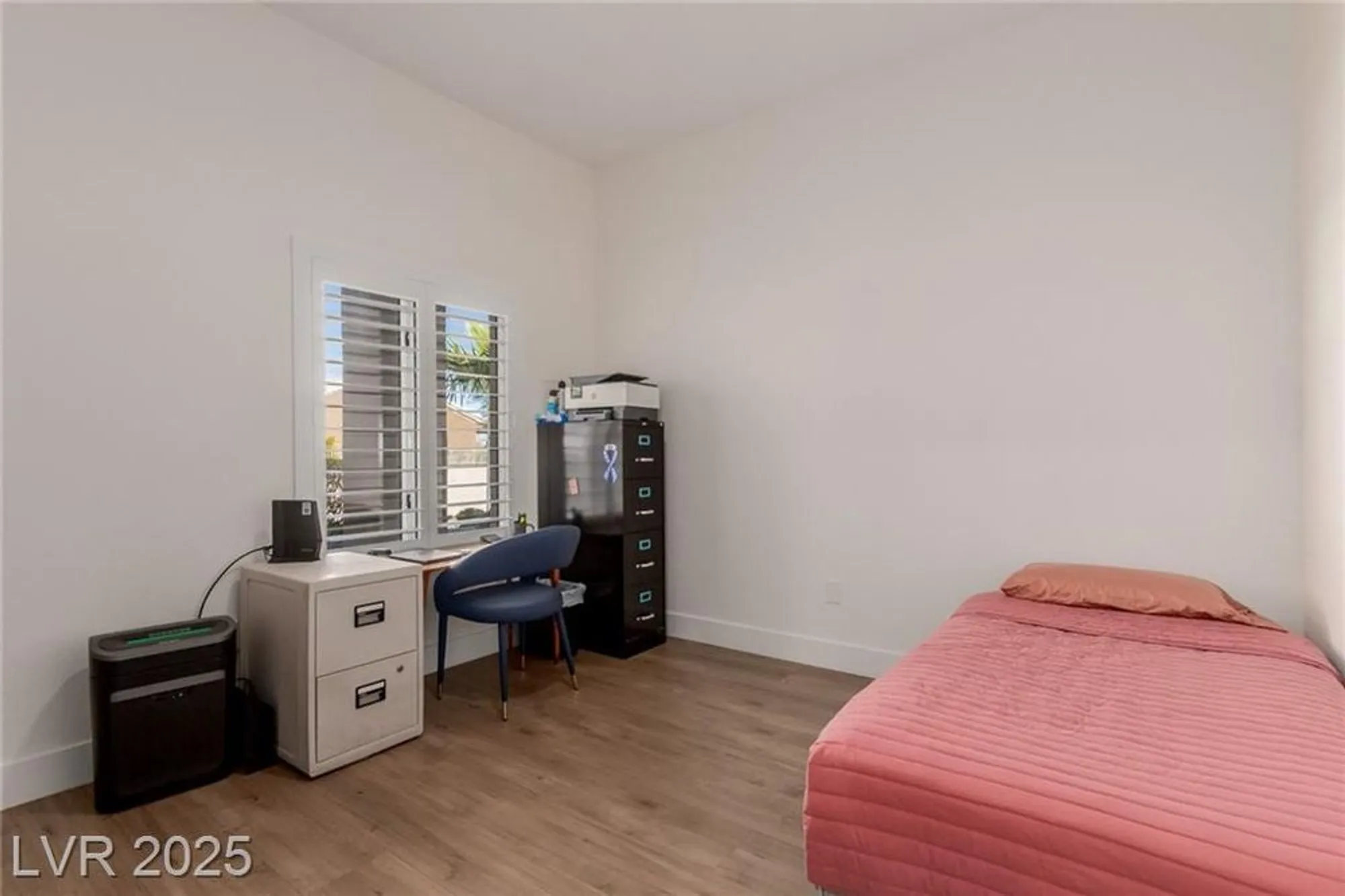 Property Slideshow image 35 of 49 | 2824 faiss dr, Las Vegas, NV, 89134