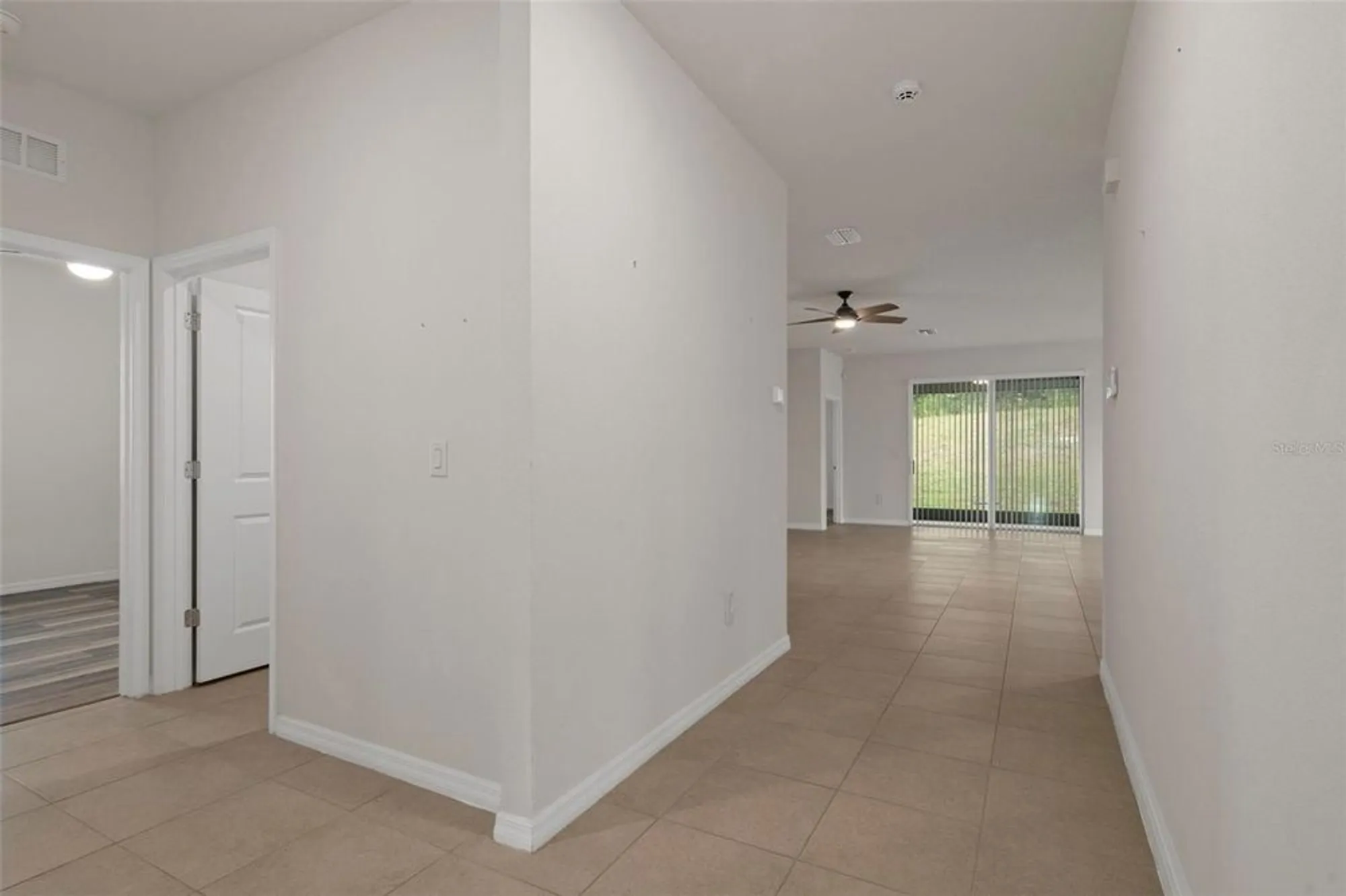 Property Slideshow image 7 of 50 | 12735 eastpointe dr, Dade City, FL, 33525