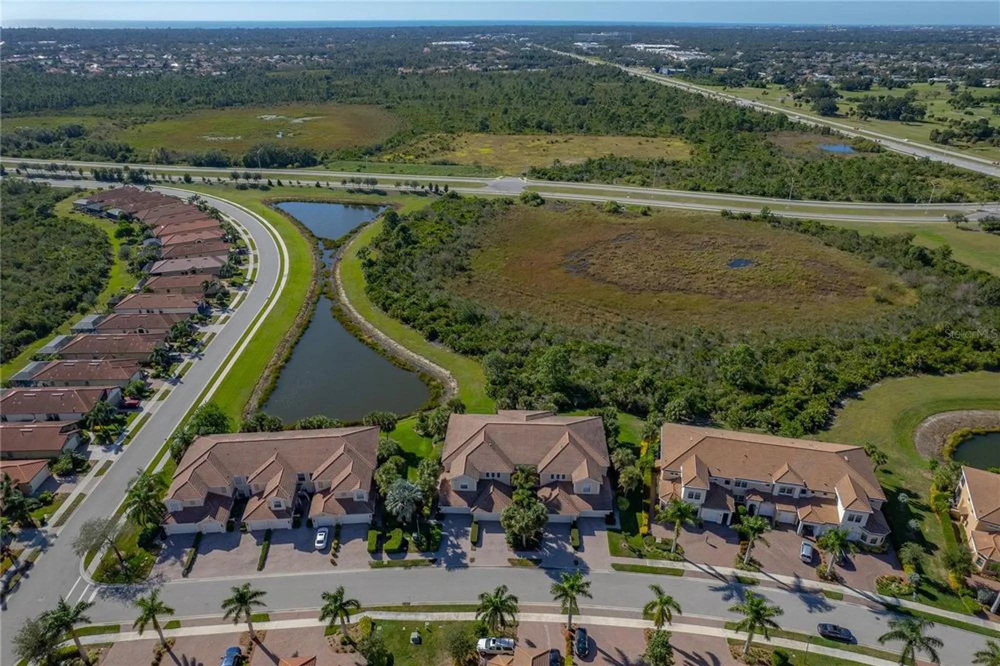 Property Slideshow image 39 of 67 | 23189 banbury way 203, Venice, FL, 34293