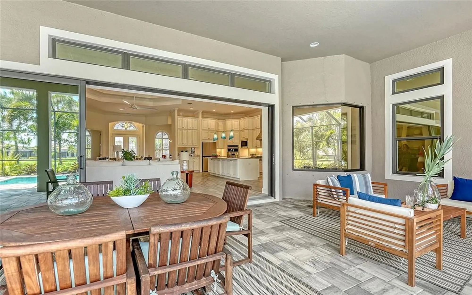Property Slideshow image 14 of 70 | 4809 benito ct, Bradenton, FL, 34211