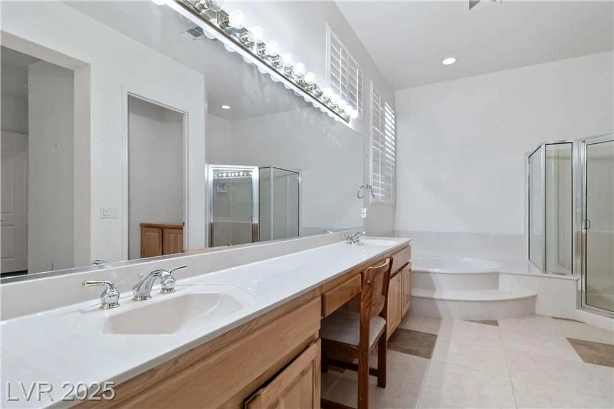 Property Slideshow image 36 of 51 | 1629 black fox canyon rd, Henderson, NV, 89052