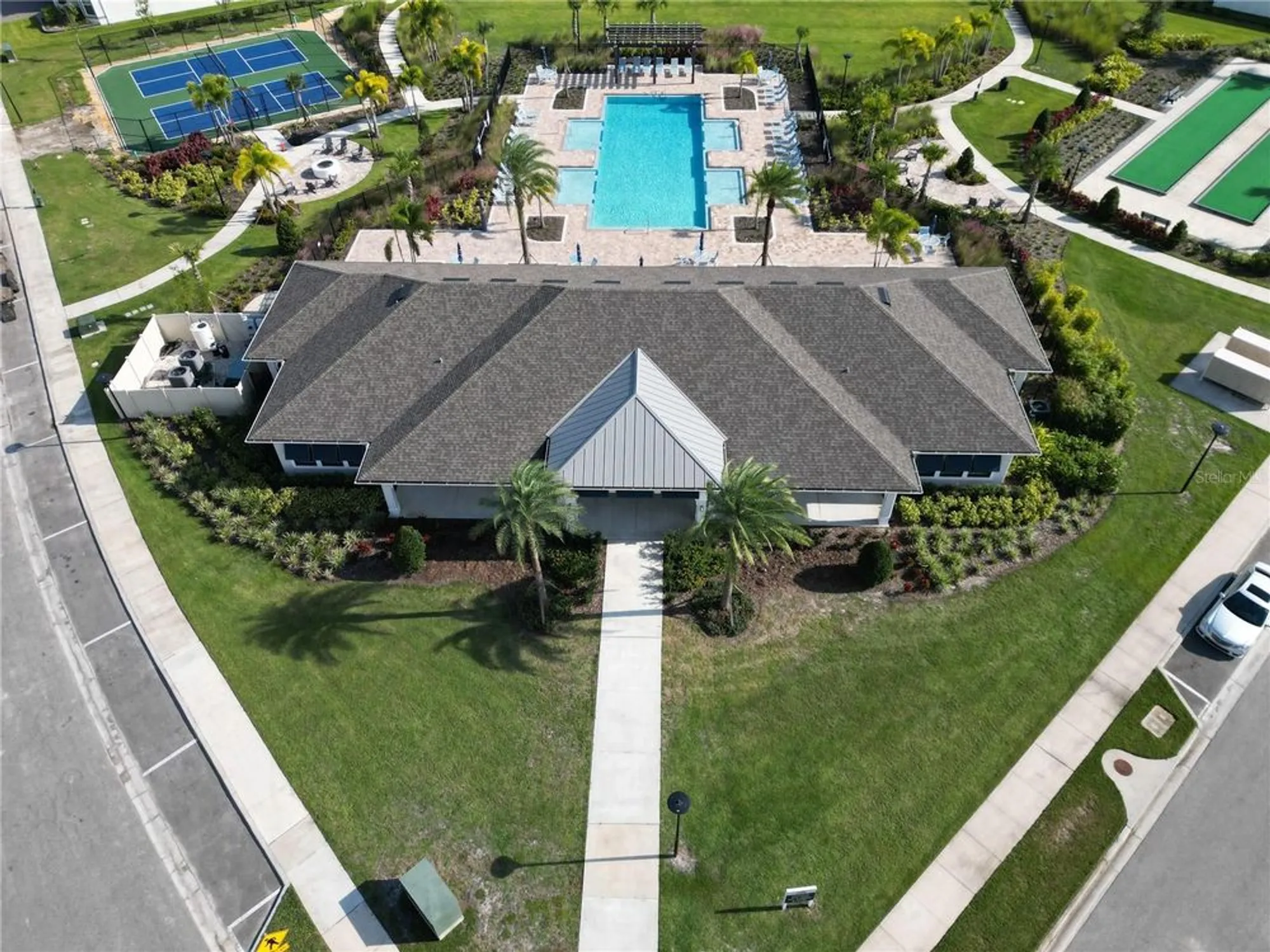 Property Slideshow image 38 of 42 | 1973 spring shower cir, Kissimmee, FL, 34744