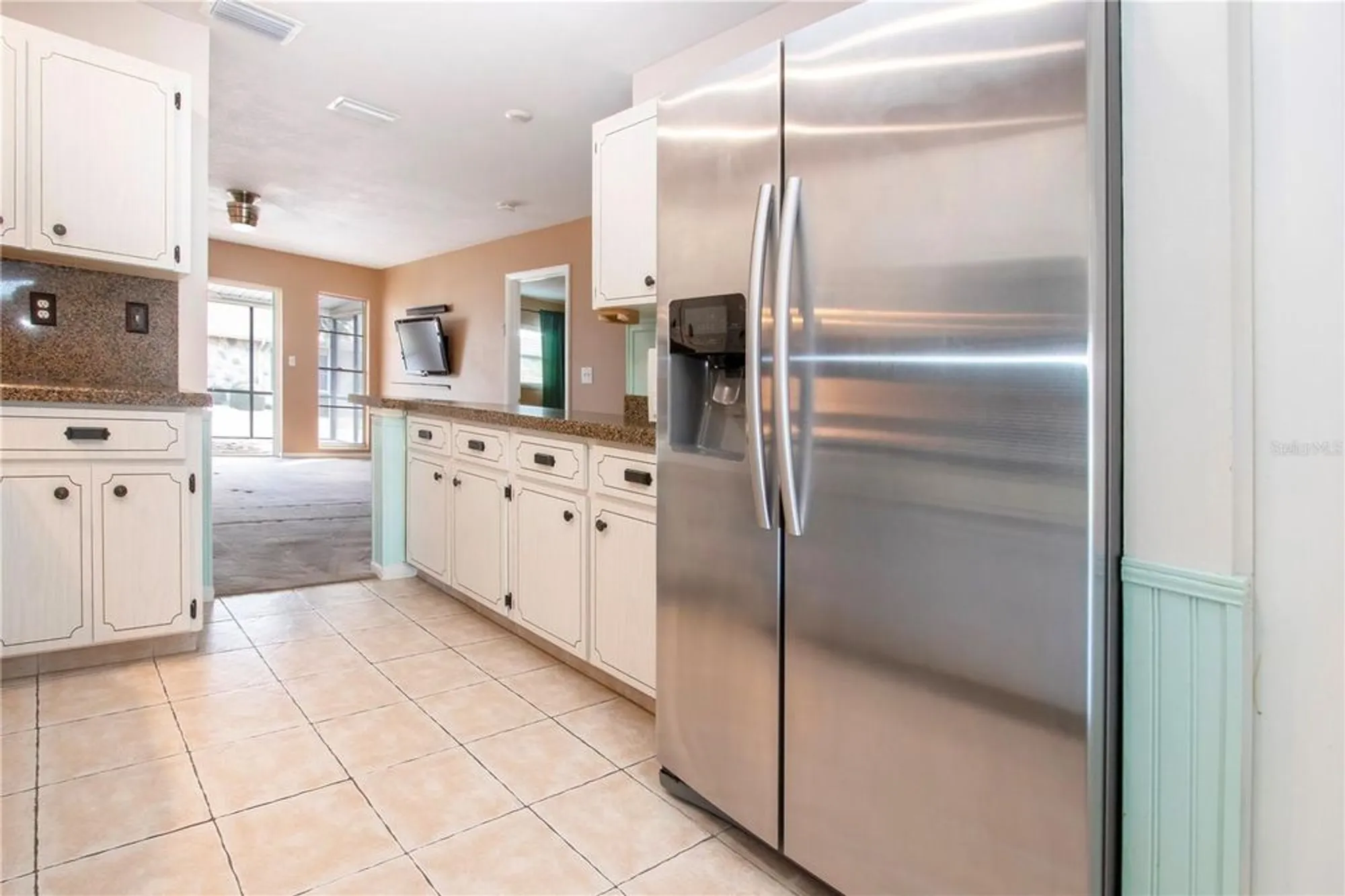 Property Slideshow image 30 of 60 | 332 club manor dr # 10, Sun City Center, FL, 33573
