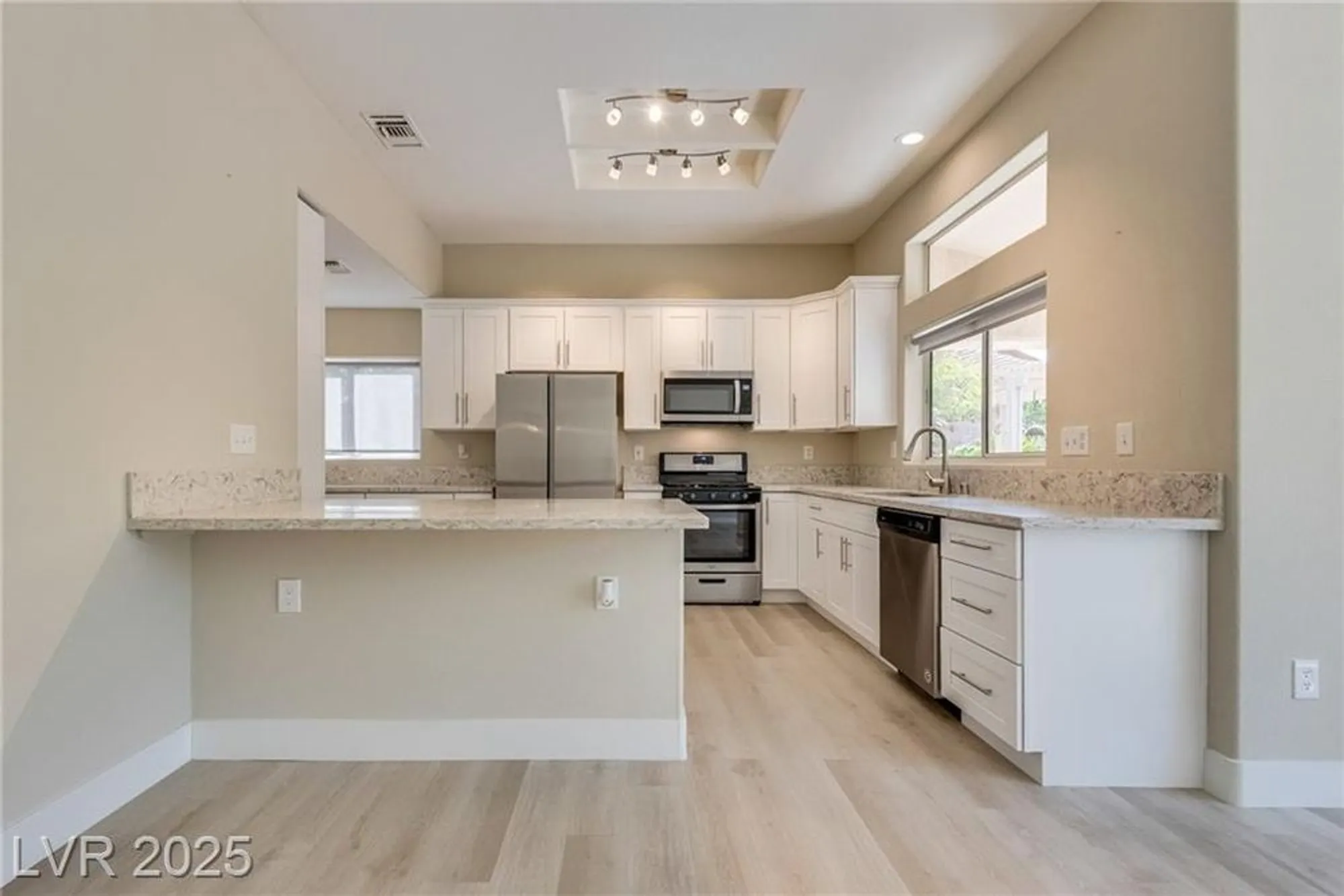 Property Slideshow image 5 of 44 | 2601 lotus hill dr, Las Vegas, NV, 89134