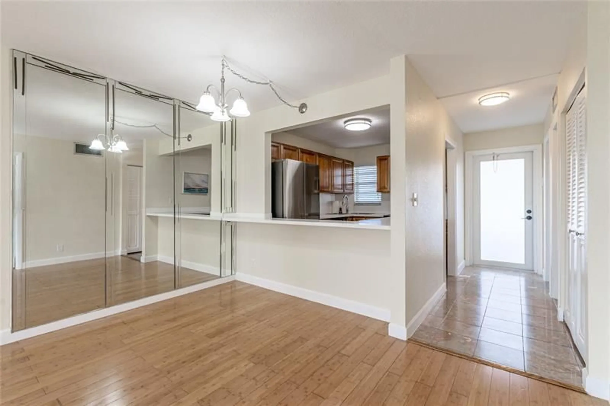 Property Slideshow image 4 of 53 | 8900 washington blvd 403a, Pembroke Pines, FL, 33025