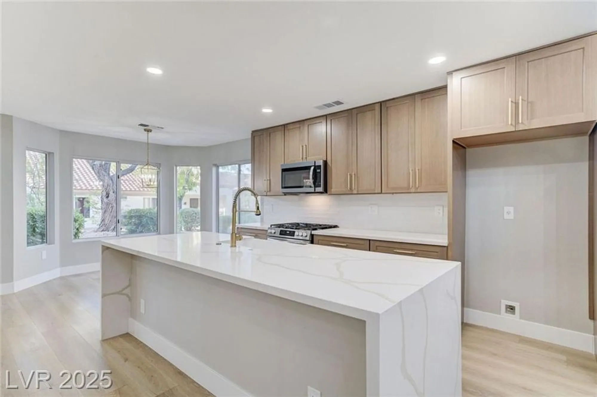 Property Slideshow image 26 of 75 | 9308 quail ridge dr, Las Vegas, NV, 89134