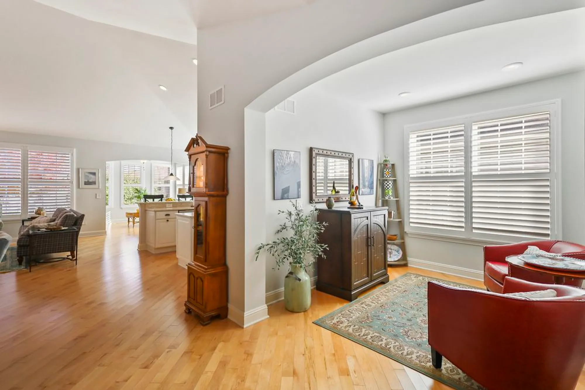 Property Slideshow image 11 of 31 | 2628 drexel dr, Naperville, IL, 60564