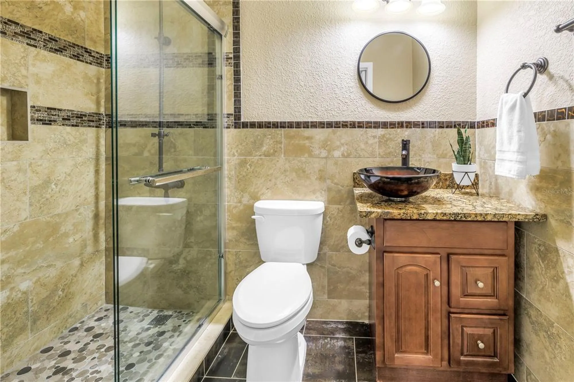 Property Slideshow image 14 of 33 | 5660 80th st n unit d108, St Petersburg, FL, 33709