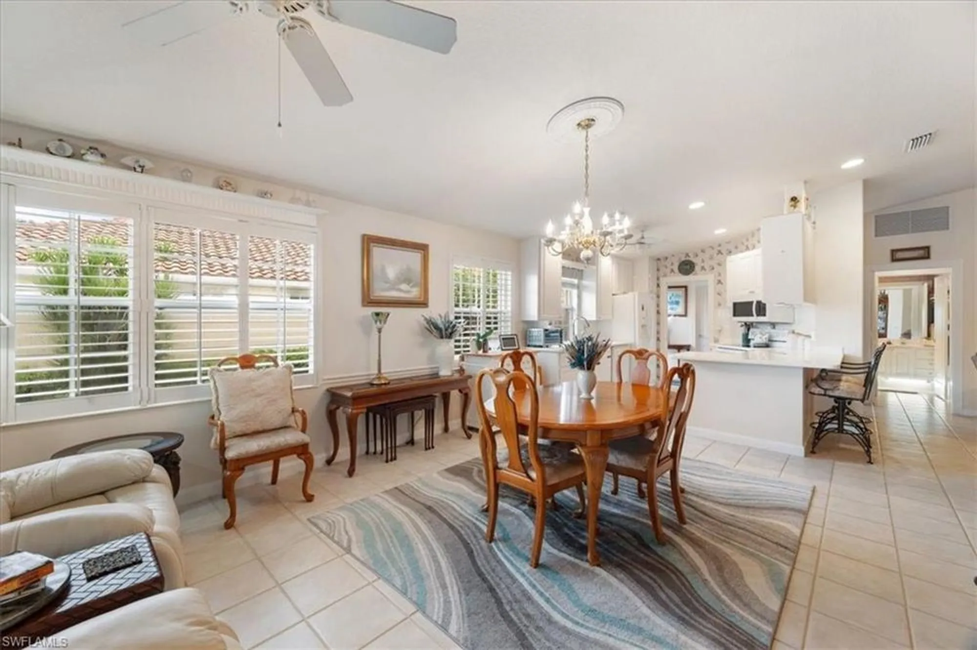 Property Slideshow image 14 of 27 | 5756 drummond way, Naples, FL, 34119