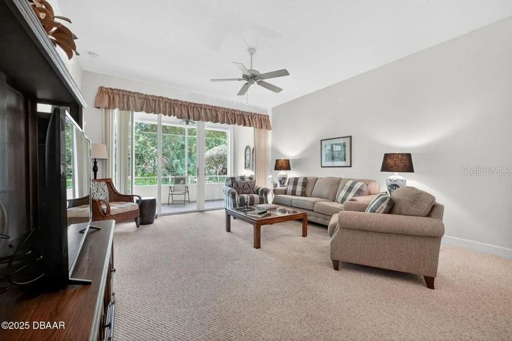 Property Slideshow image 14 of 37 | 3162 kailani ct, Ormond Beach, FL, 32174