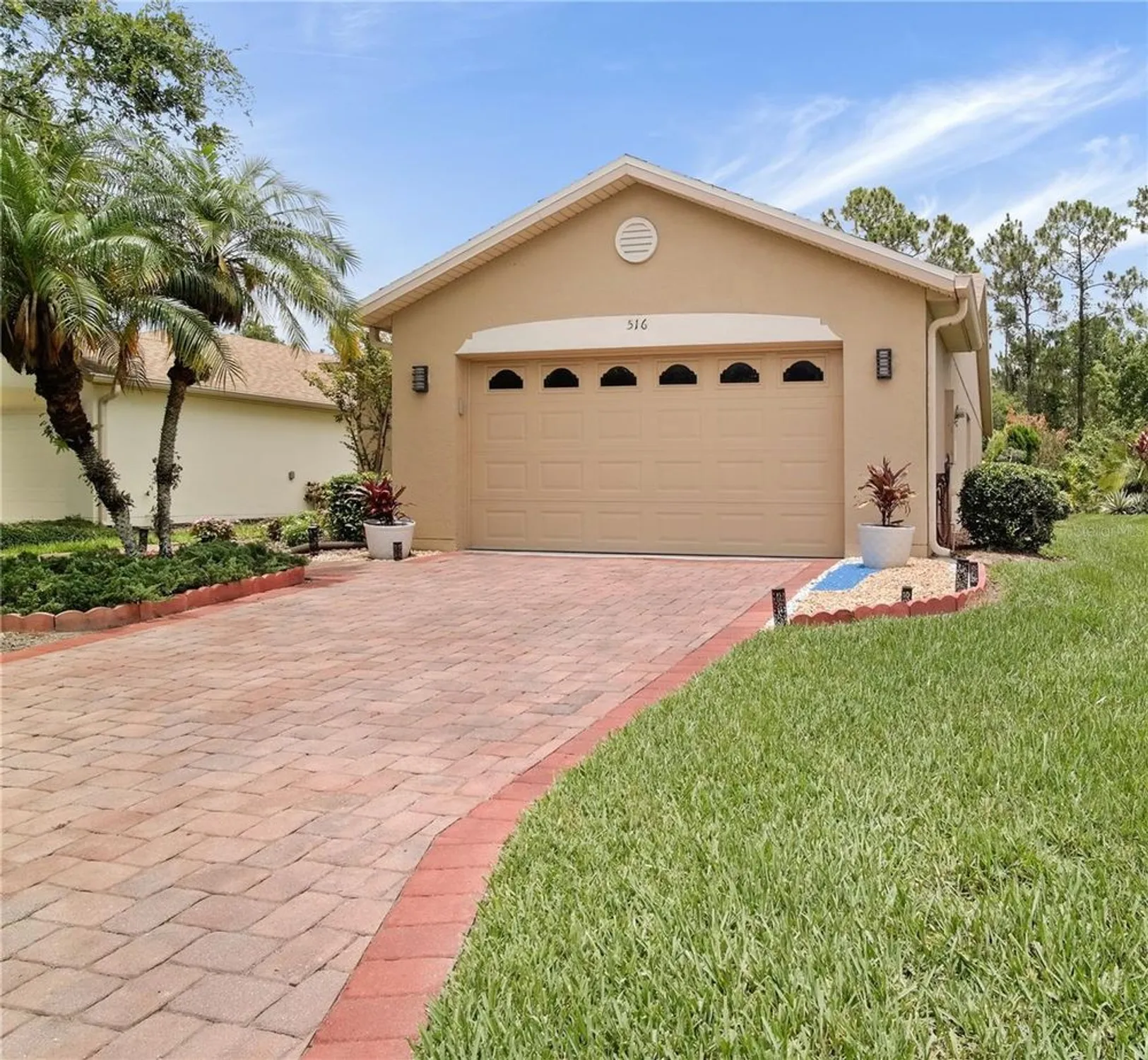 Property Slideshow image 2 of 36 | 516 millifiora ln, Kissimmee, FL, 34759