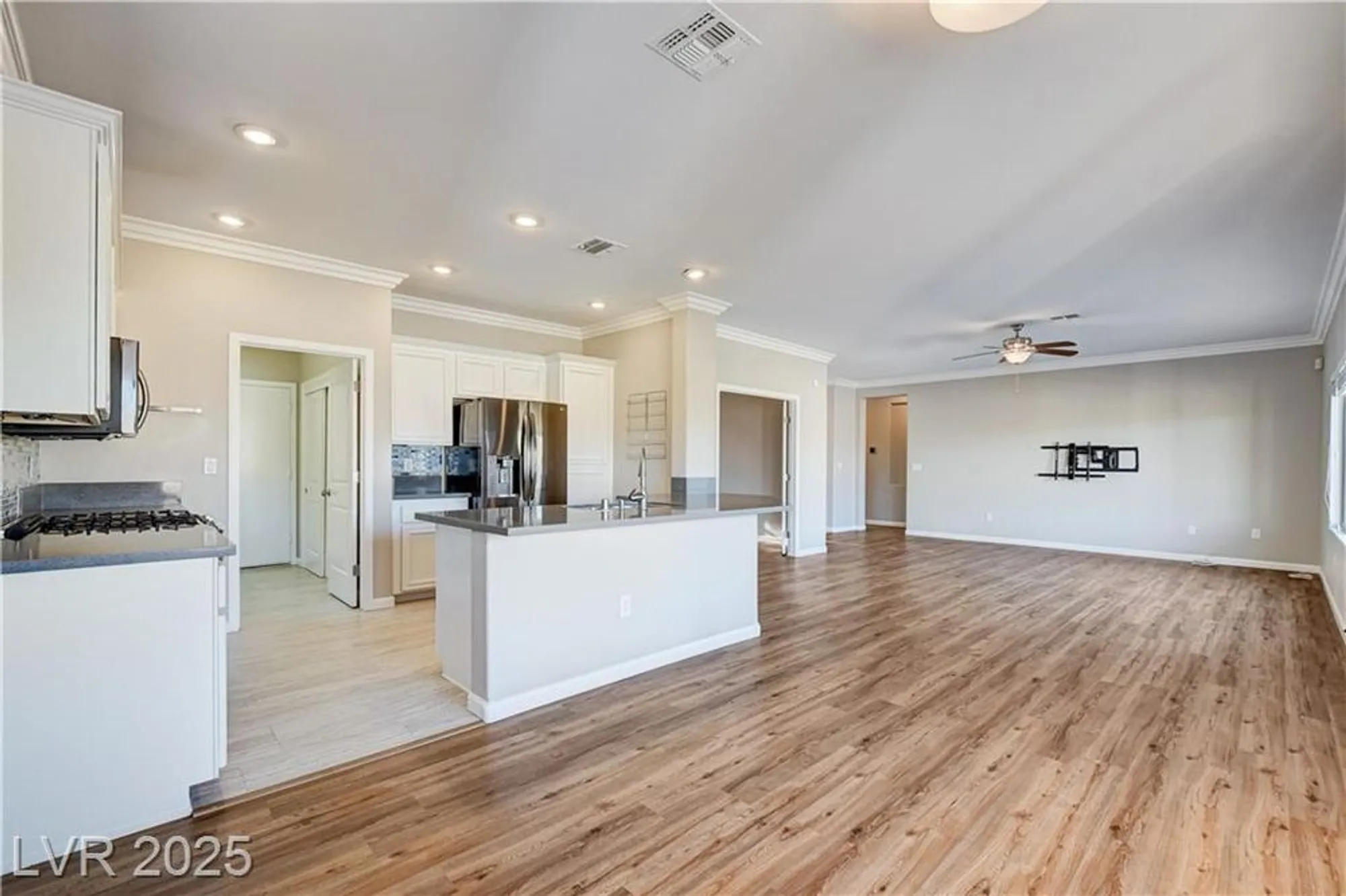 Property Slideshow image 11 of 86 | 2604 rangely ave, Henderson, NV, 89052