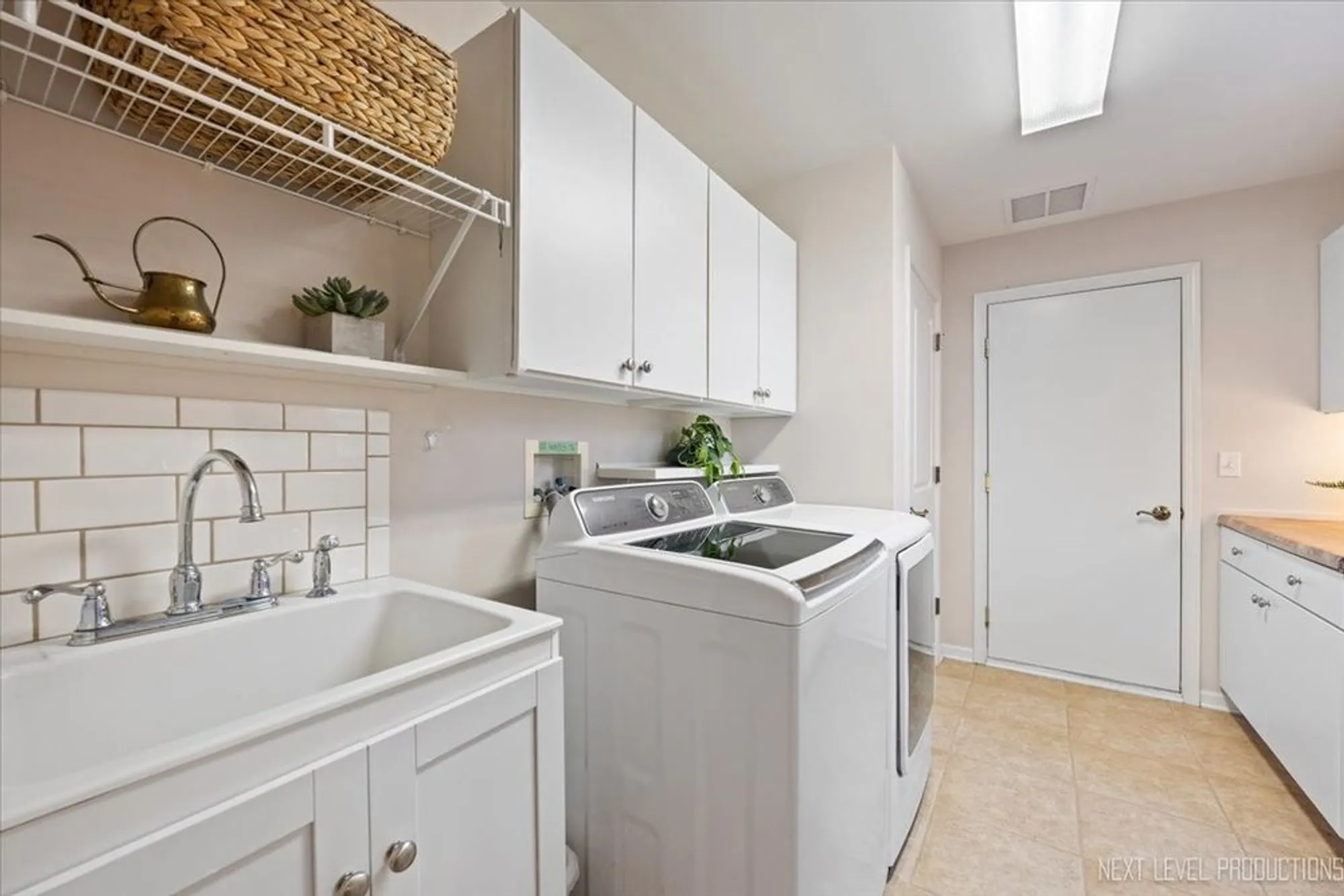 Property Slideshow image 29 of 41 | 12871 timber creek dr, Huntley, IL, 60142