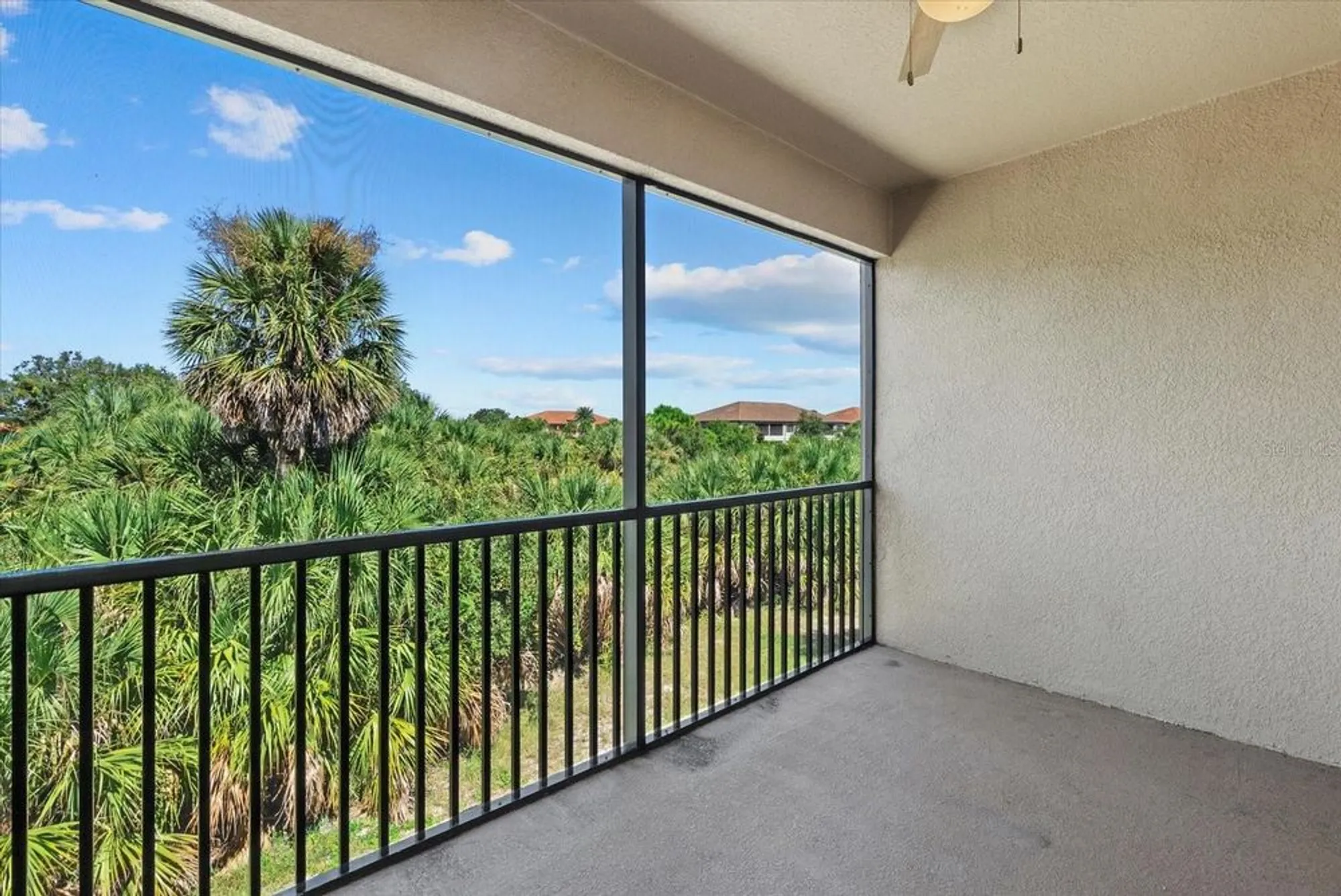 Property Slideshow image 17 of 47 | 12401 osorio ct 203, Sarasota, FL, 34238