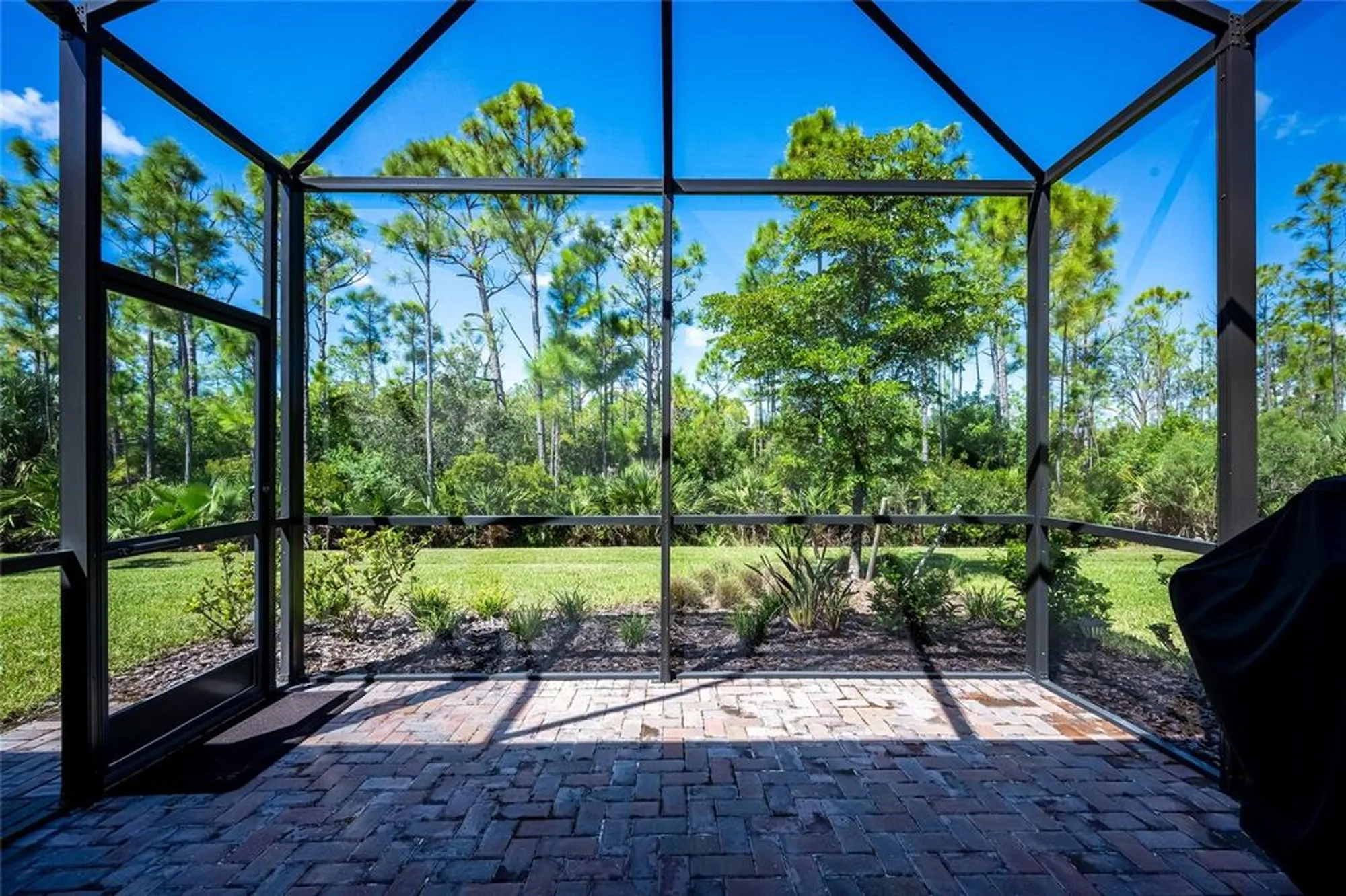 Property Slideshow image 28 of 81 | 2751 lavandula ct, North Port, FL, 34289