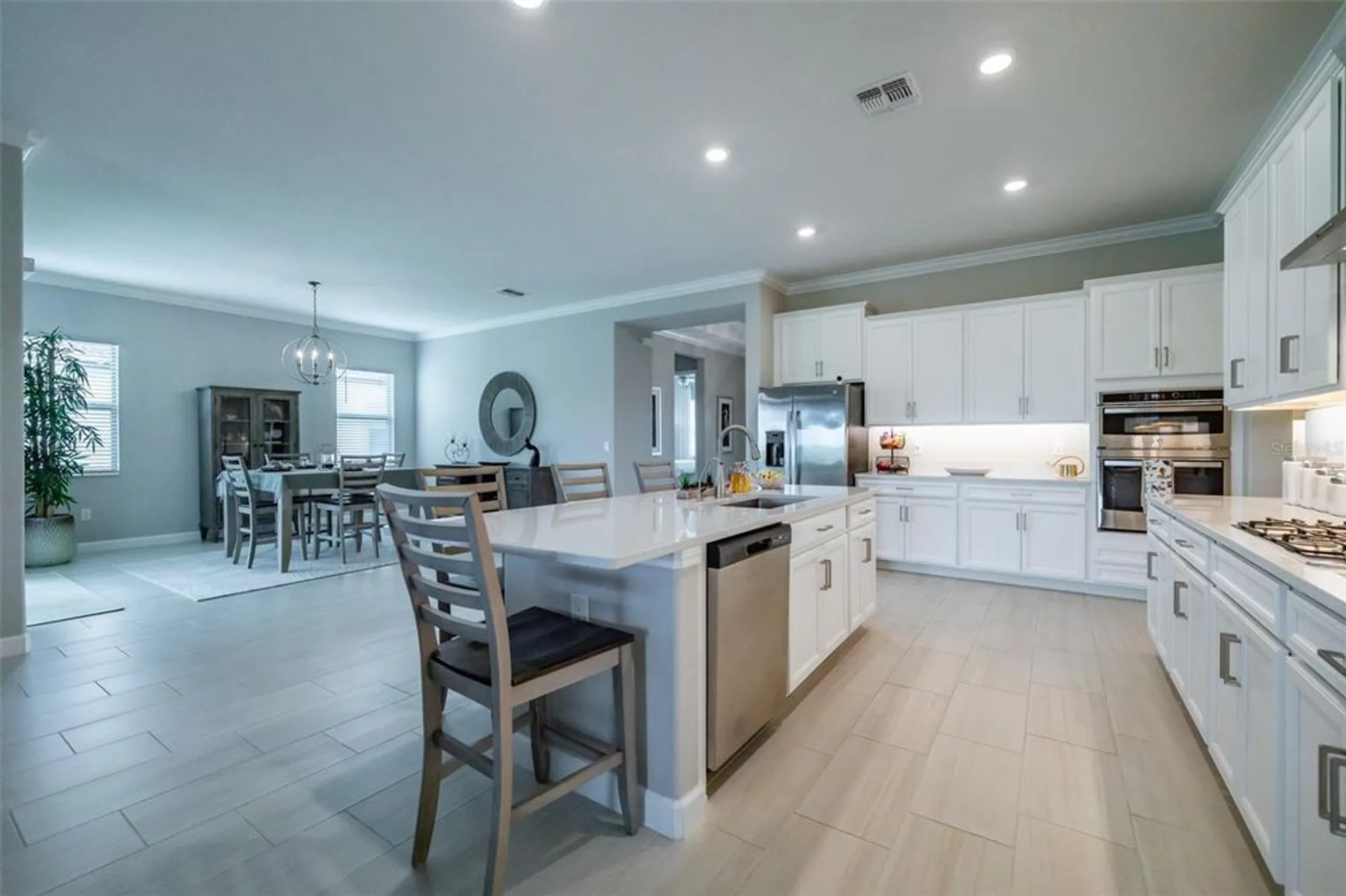Property Slideshow image 14 of 80 | 5329 windy grove dr, Wimauma, FL, 33598