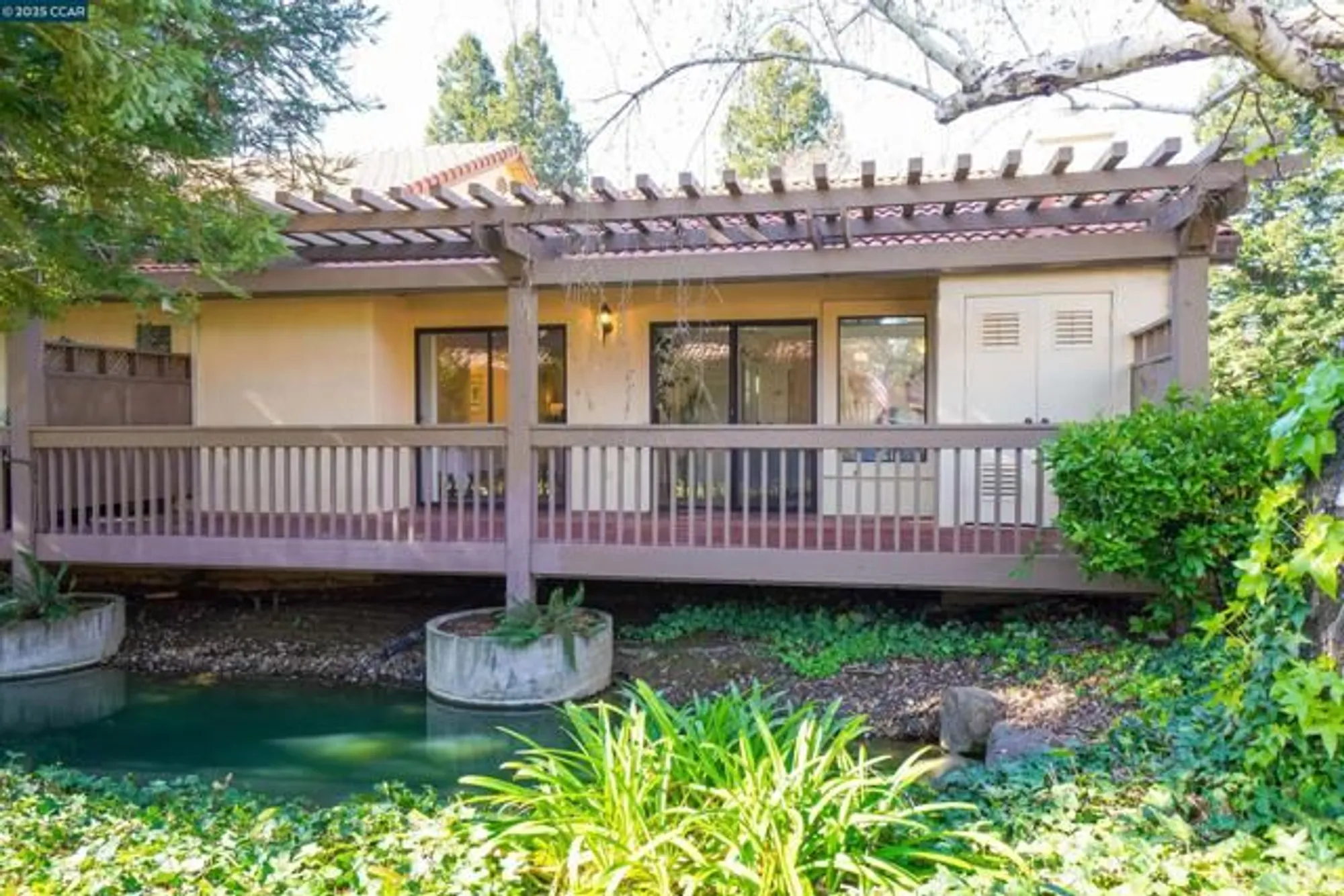 Property Slideshow image 25 of 26 | 11 fountain grove cir, Napa, CA, 94558