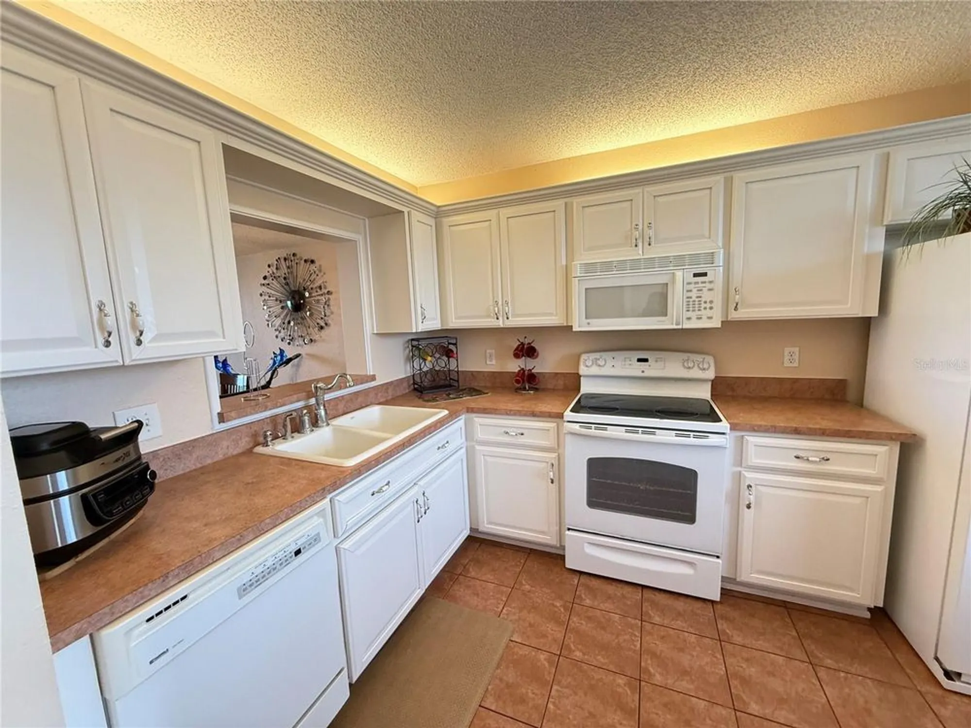 Property Slideshow image 15 of 92 | 7700 sun island dr 506, South Pasadena, FL, 33707