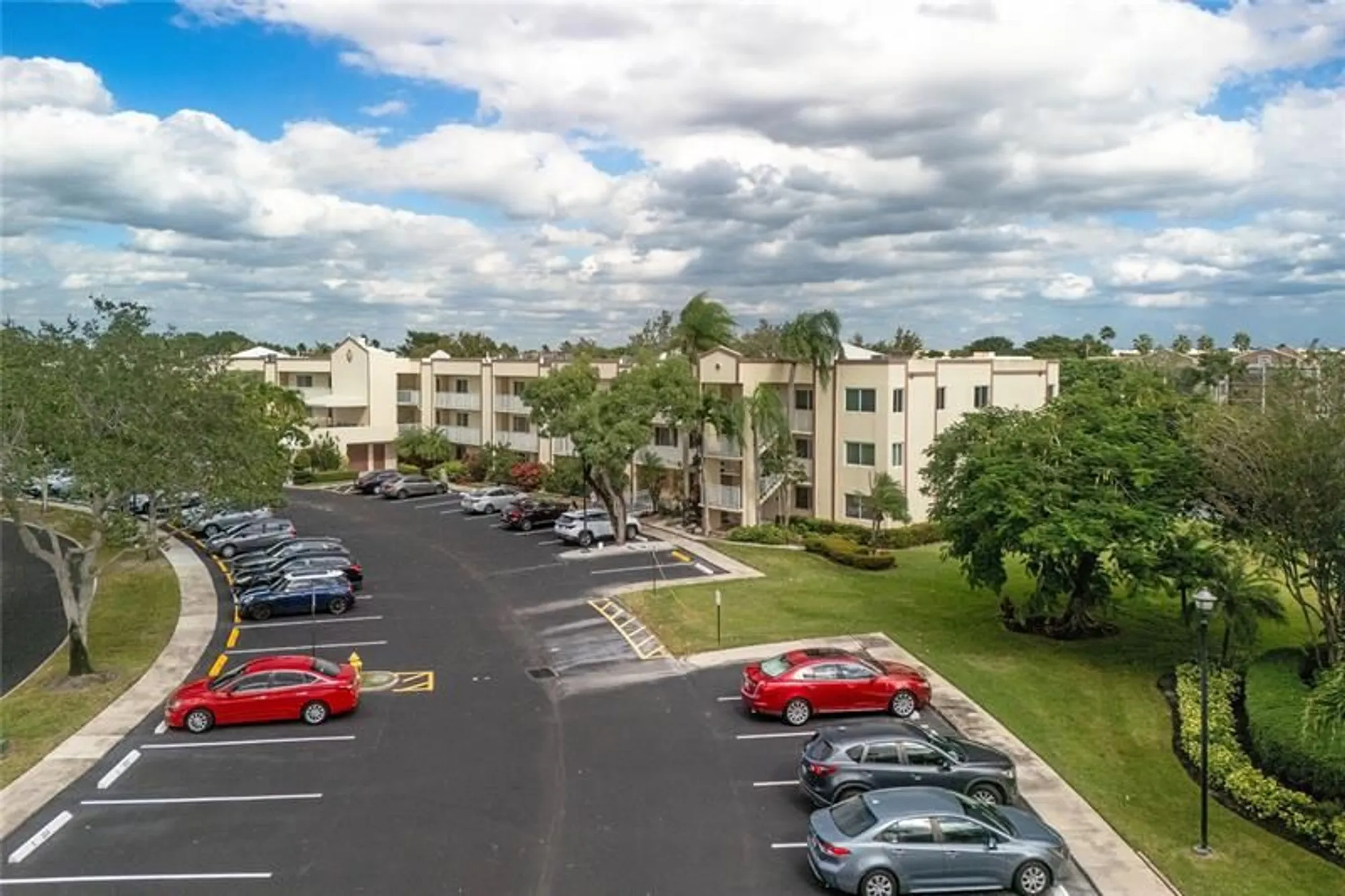 Property Slideshow image 38 of 41 | 7186 s devon dr # 109, Tamarac, FL, 33321