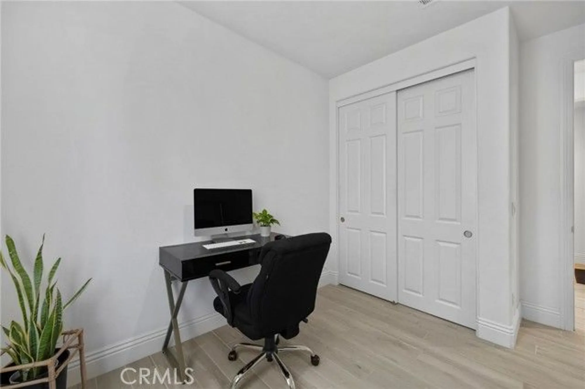 Property Slideshow image 25 of 39 | 24205 selwood dr, Corona, CA, 92883