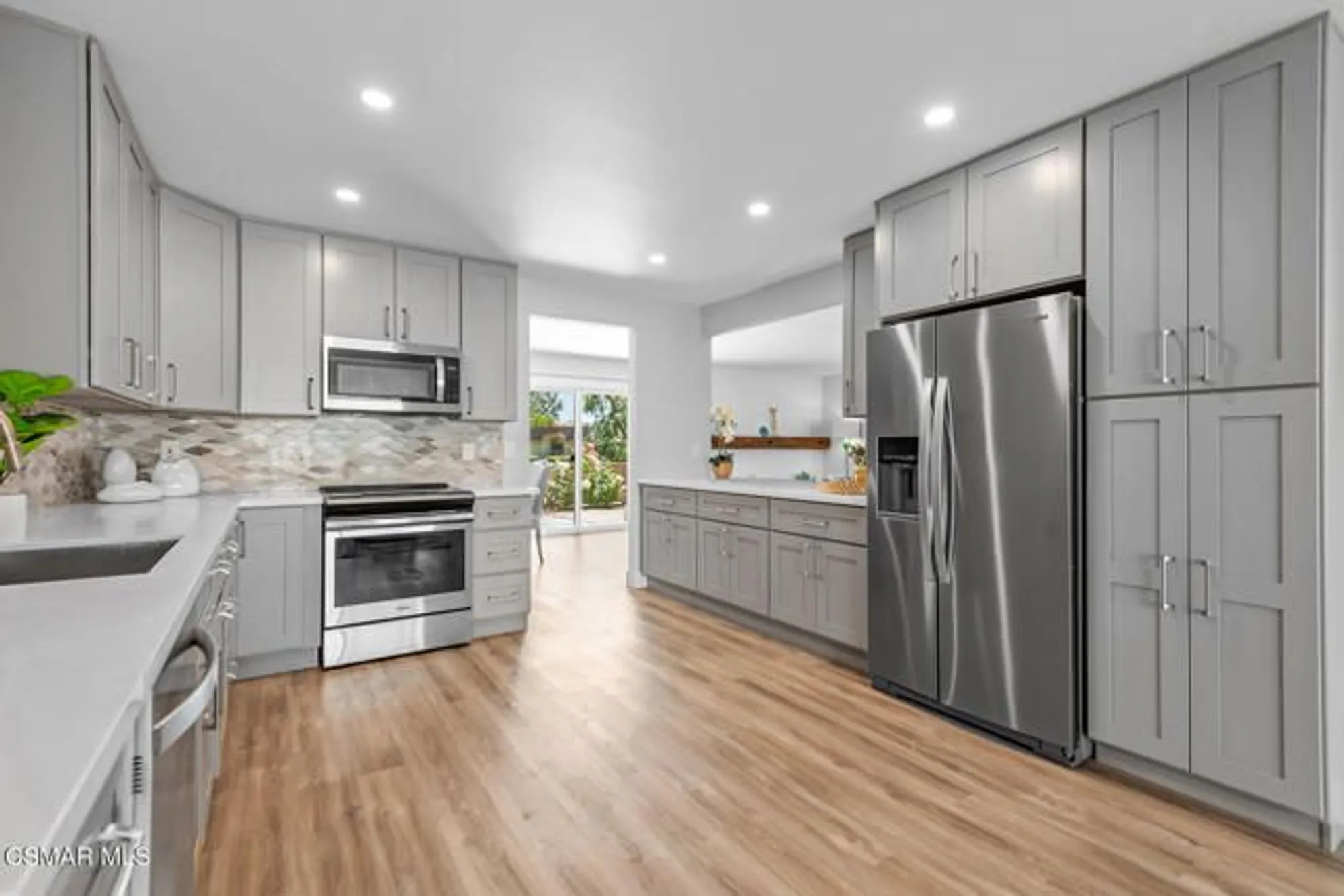 Property Slideshow image 16 of 44 | 32141 lake meadow ln, Westlake Village, CA, 91361