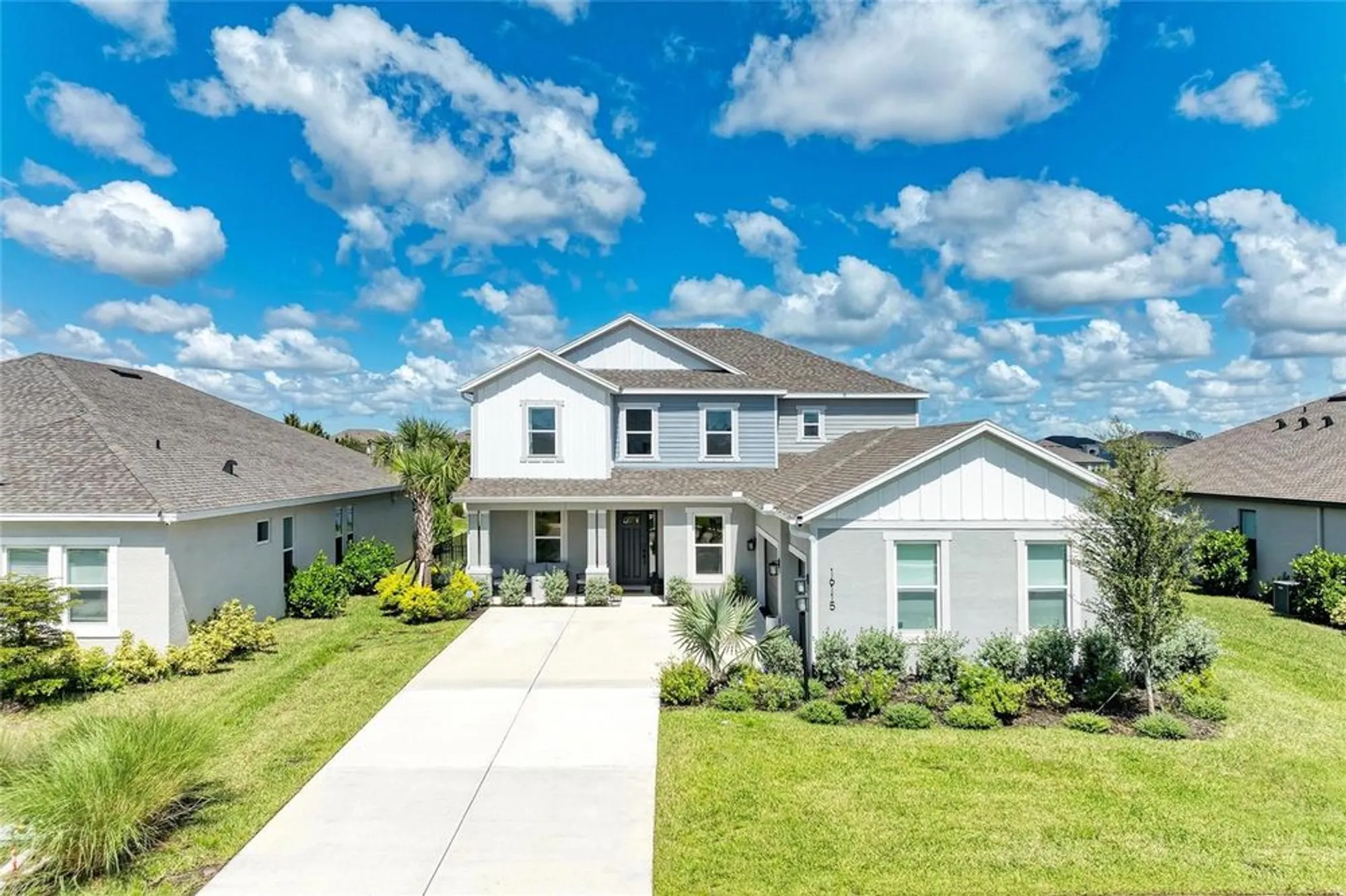 Property Slideshow image 6 of 100 | 16115 mount holly dr, Bradenton, FL, 34211