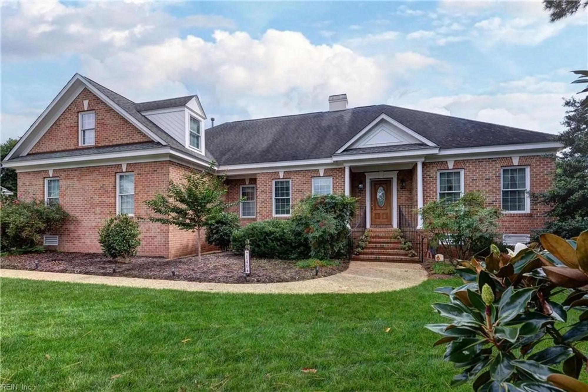 Property Slideshow image 1 of 39 | 140 western gailes, Williamsburg, VA, 23188