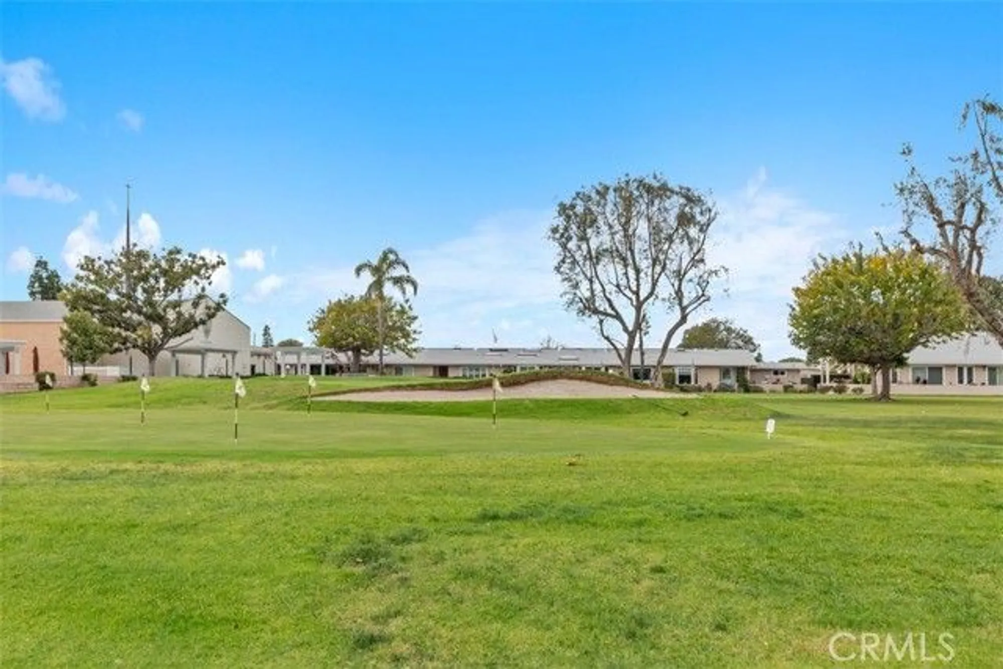 Property Slideshow image 28 of 38 | 13451 danbury ln # m6-133d, Seal Beach, CA, 90740