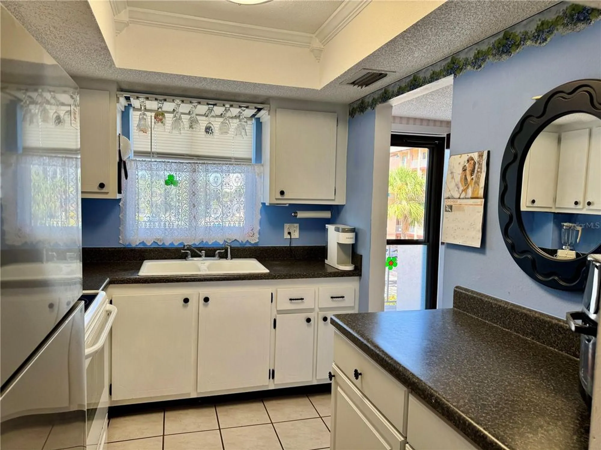 Property Slideshow image 21 of 48 | 3927 lake bayshore dr # f312, Bradenton, FL, 34205