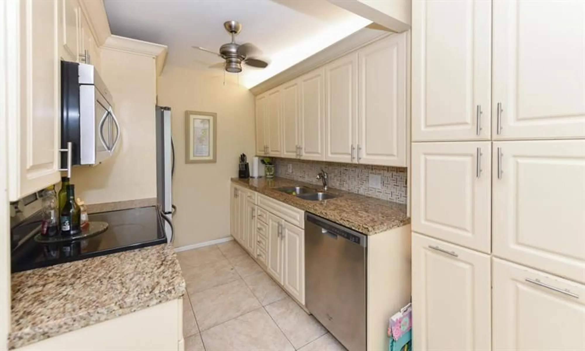 Property Slideshow image 7 of 28 | 3026 newport h # 3026, Deerfield Beach, FL, 33442