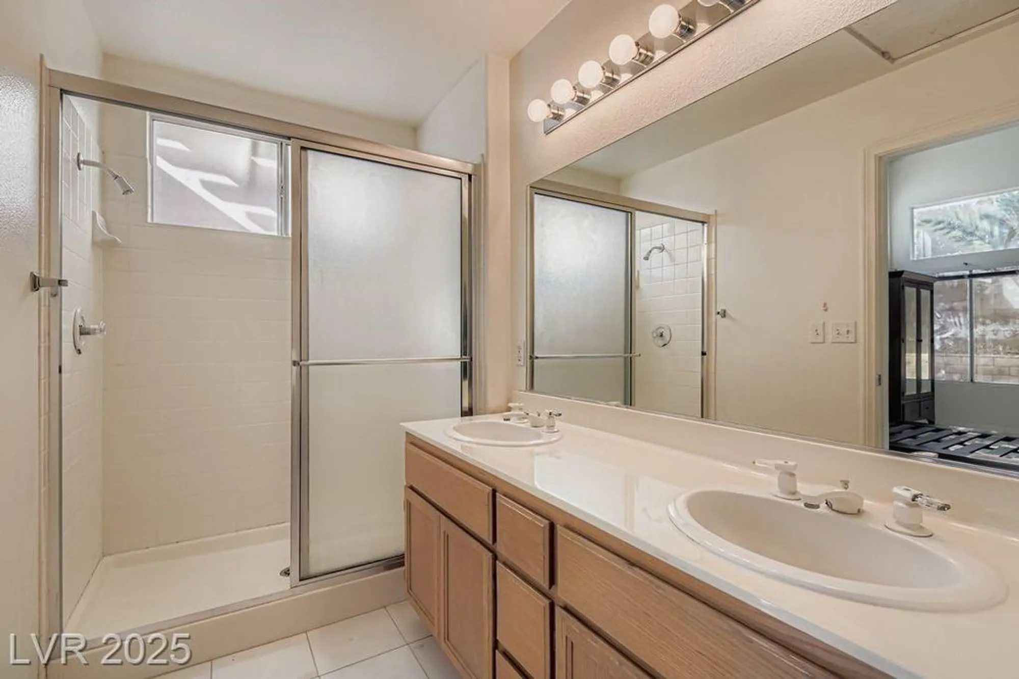 Property Slideshow image 17 of 32 | 4861 alido dr, Las Vegas, NV, 89147