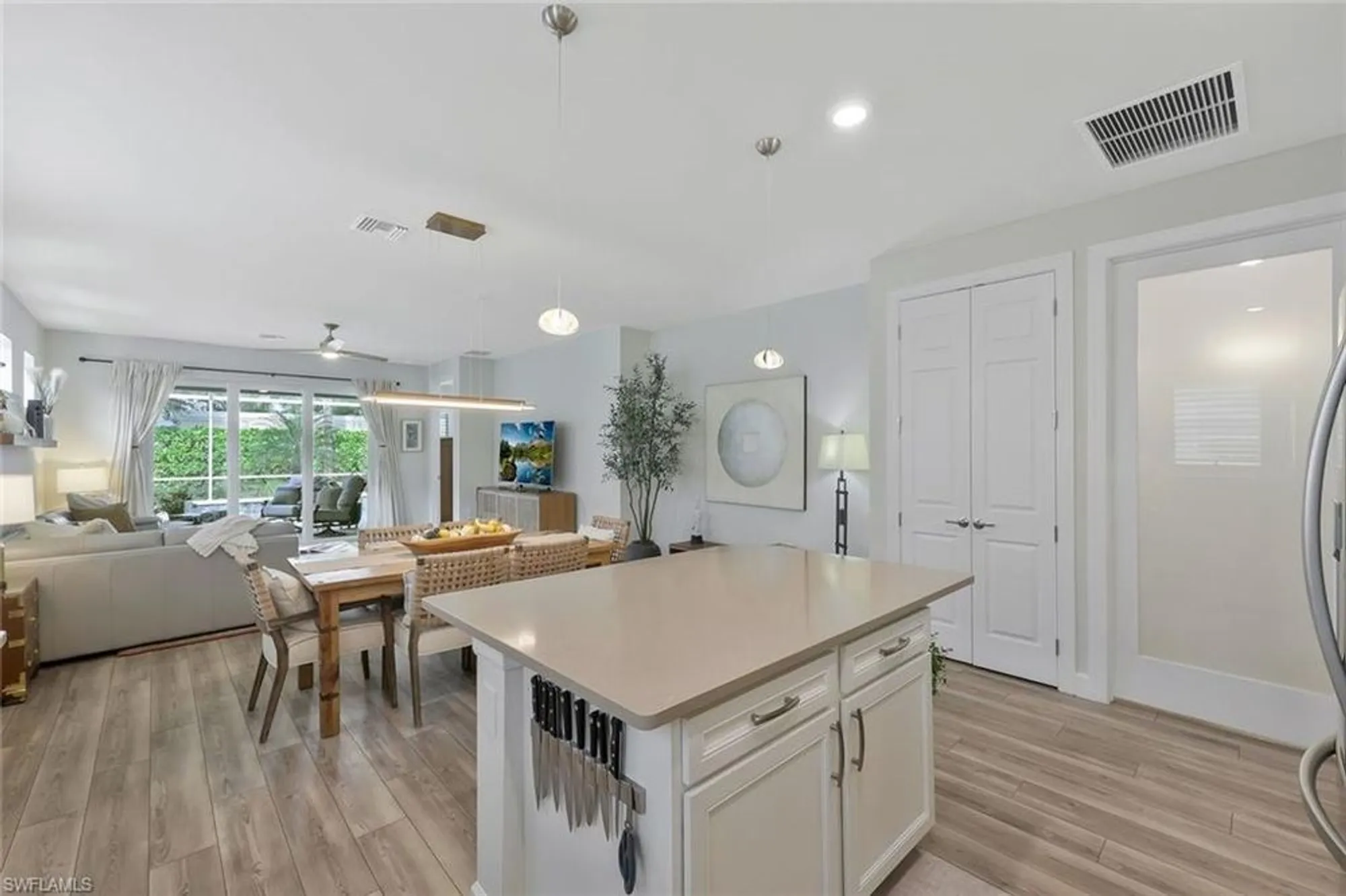 Property Slideshow image 8 of 30 | 10787 manatee key ln, Estero, FL, 33928