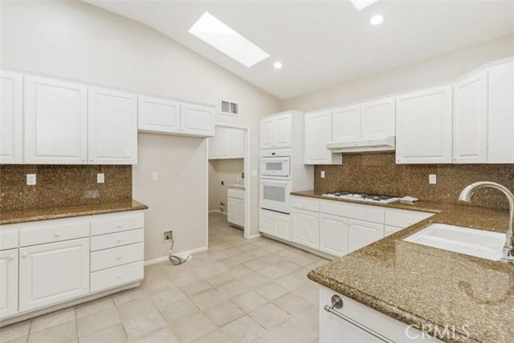 Property Slideshow image 22 of 42 | 40109 via marisa, Murrieta, CA, 92562
