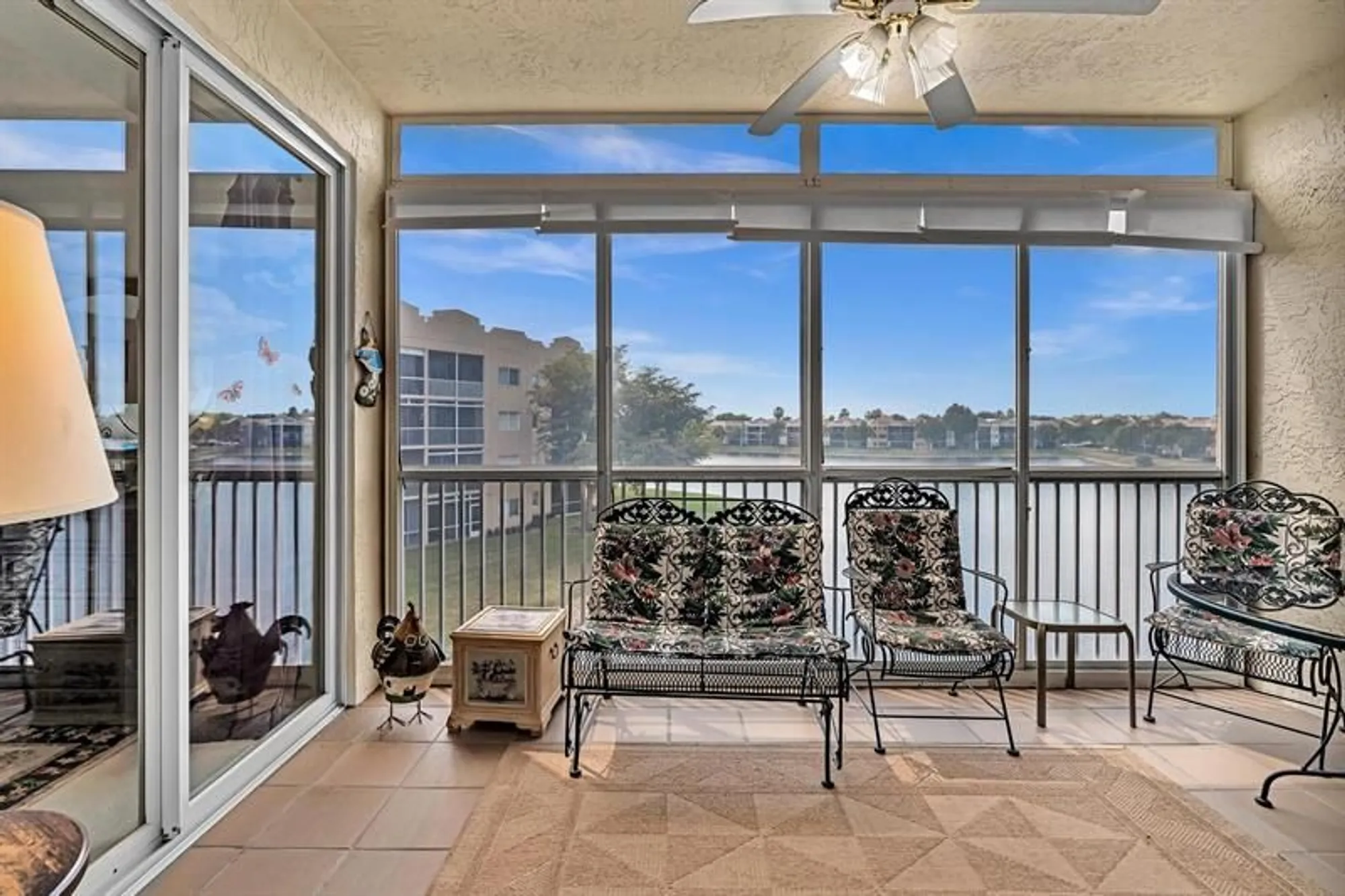 Property Slideshow image 37 of 76 | 7715 southampton ter 301, Tamarac, FL, 33321