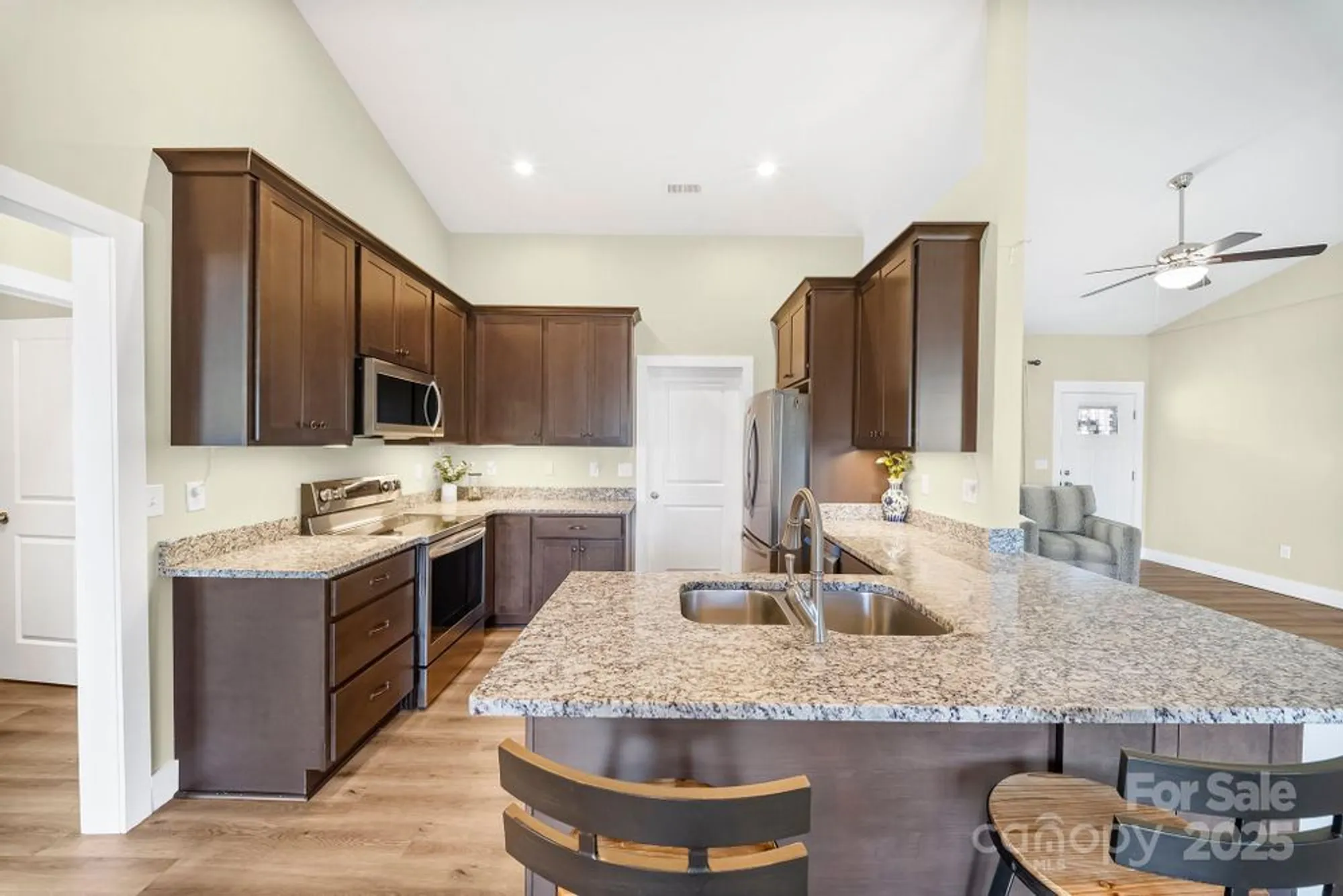 Property Slideshow image 9 of 36 | 457 riverwind dr, Hendersonville, NC, 28739