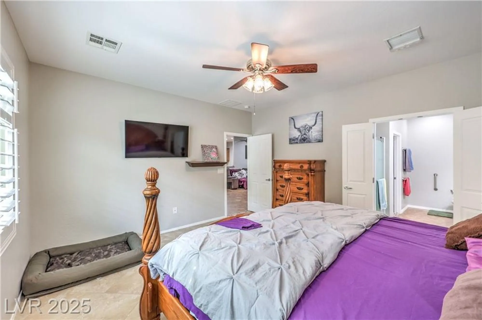 Property Slideshow image 21 of 37 | 2413 hamonah dr, Henderson, NV, 89044