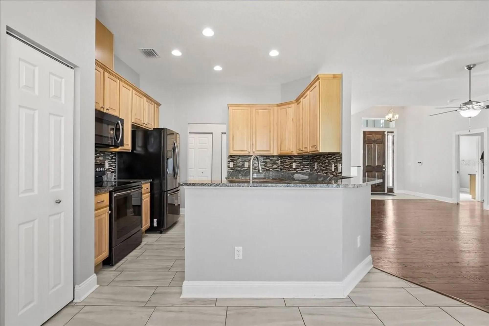 Property Slideshow image 5 of 20 | 11411 sw 139th pl, Dunnellon, FL, 34432