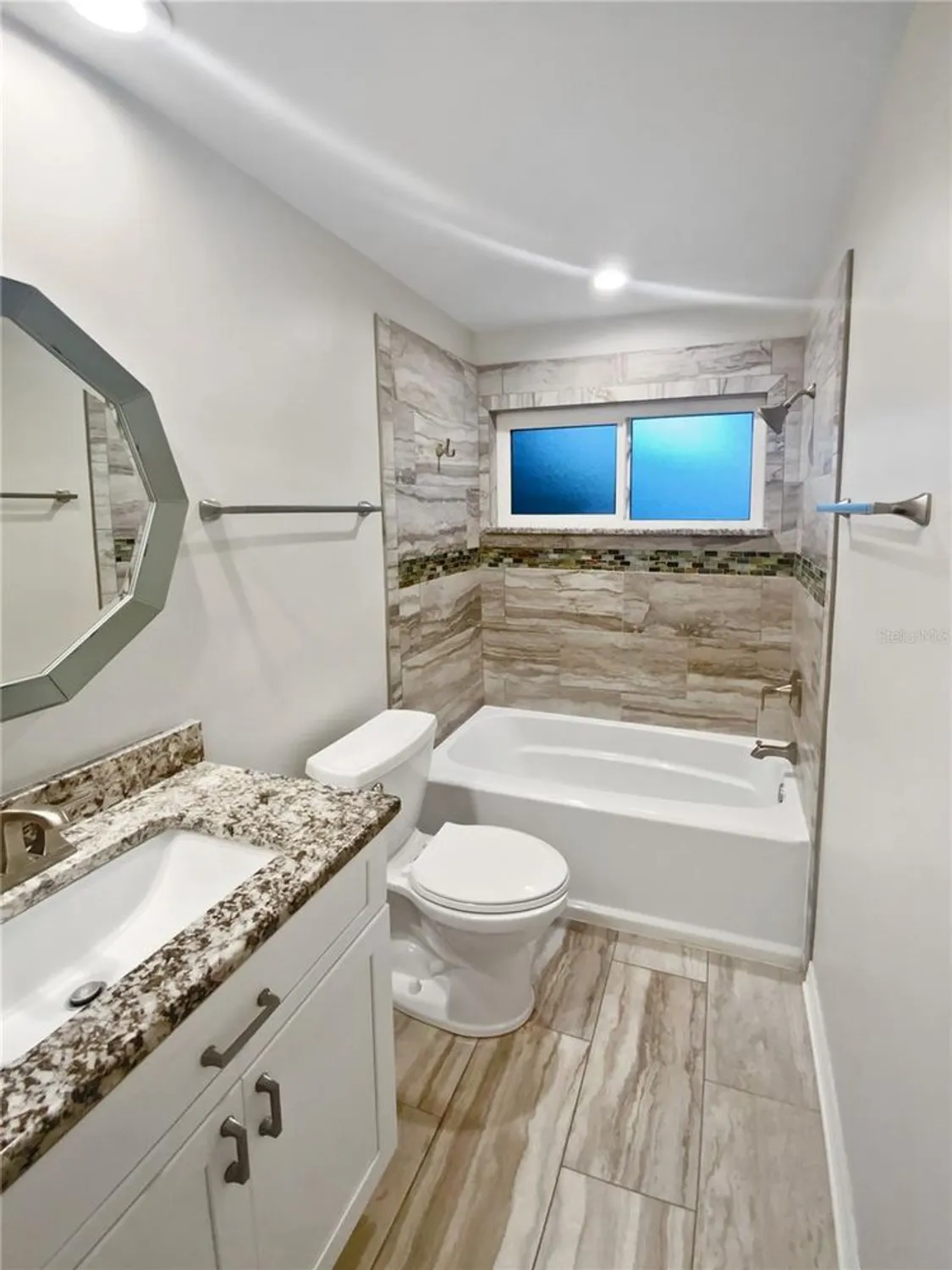 Property Slideshow image 17 of 41 | 9506 141st st, Seminole, FL, 33776