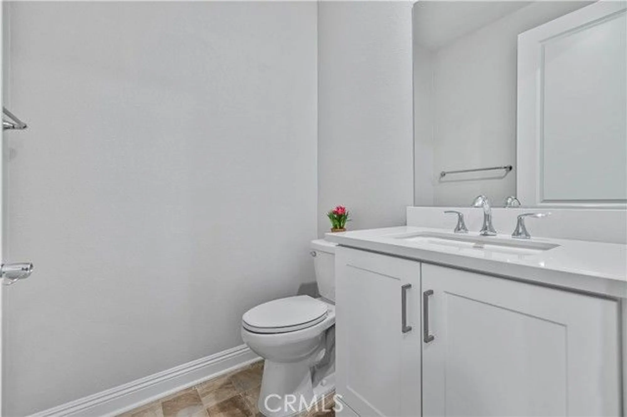 Property Slideshow image 38 of 55 | 20608 galloway dr, Santa Clarita, CA, 91350