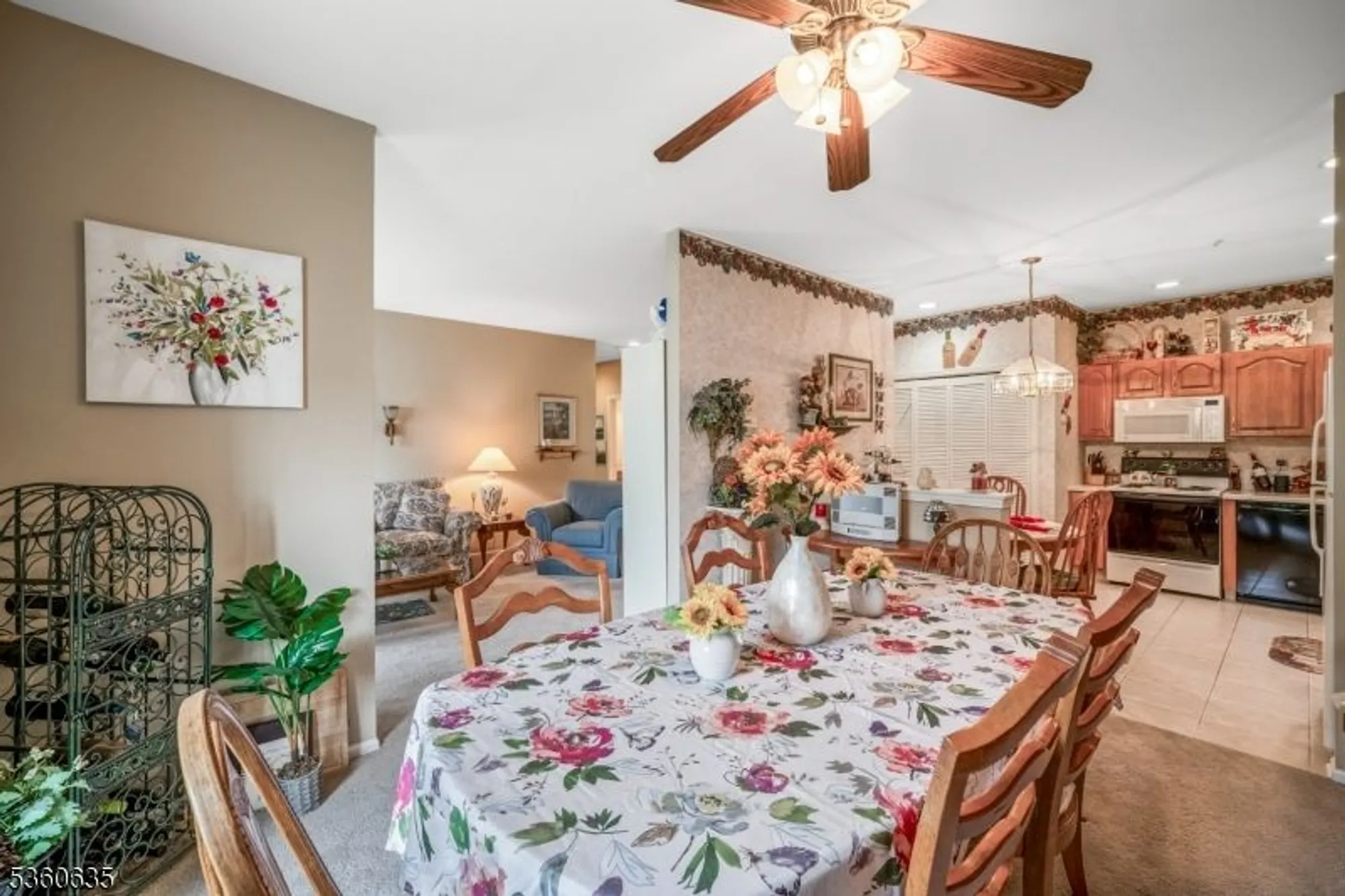 Property Slideshow image 12 of 19 | 7417 richmond rd # 417, West Milford, NJ, 07480