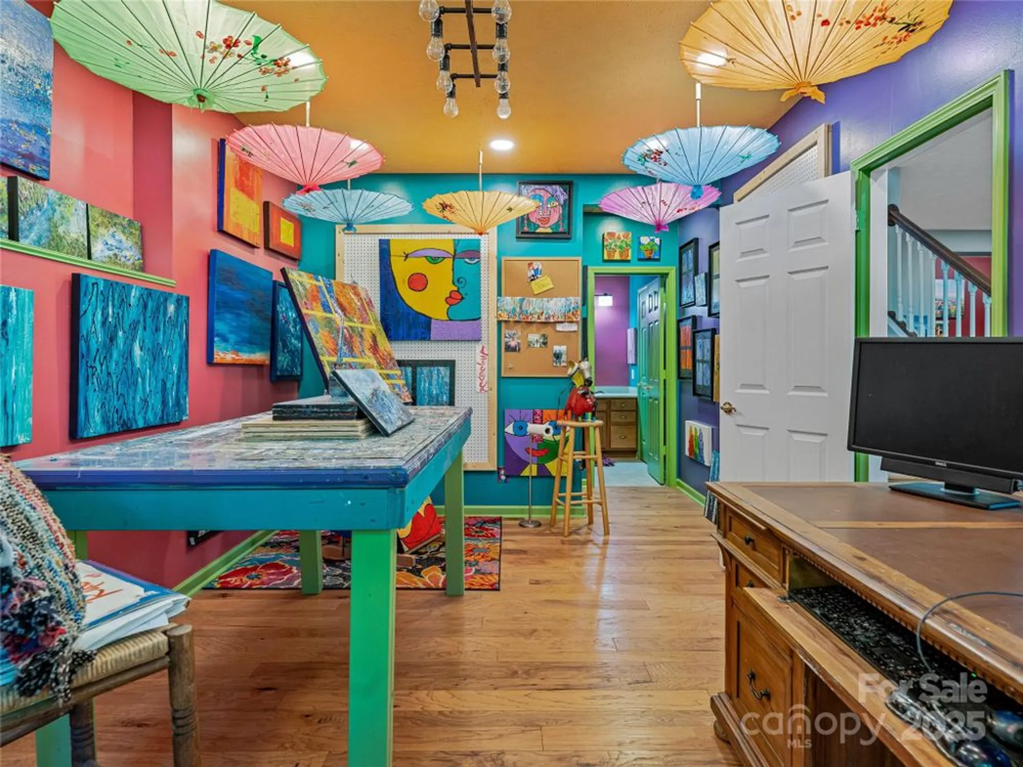 Property Slideshow image 33 of 48 | 222 bay laurel ln, Hendersonville, NC, 28791