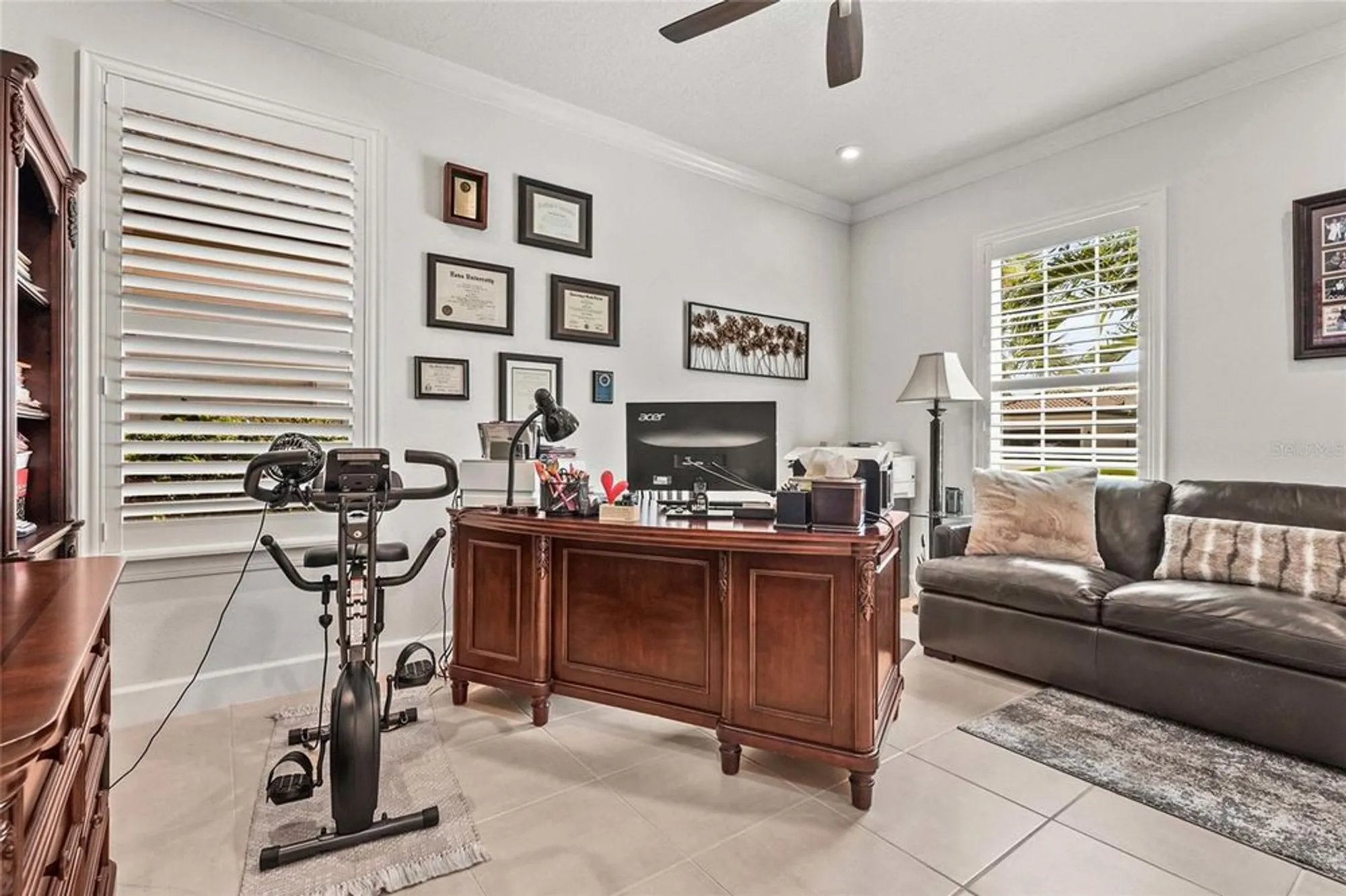 Property Slideshow image 37 of 84 | 6253 mesa gln, Bradenton, FL, 34203